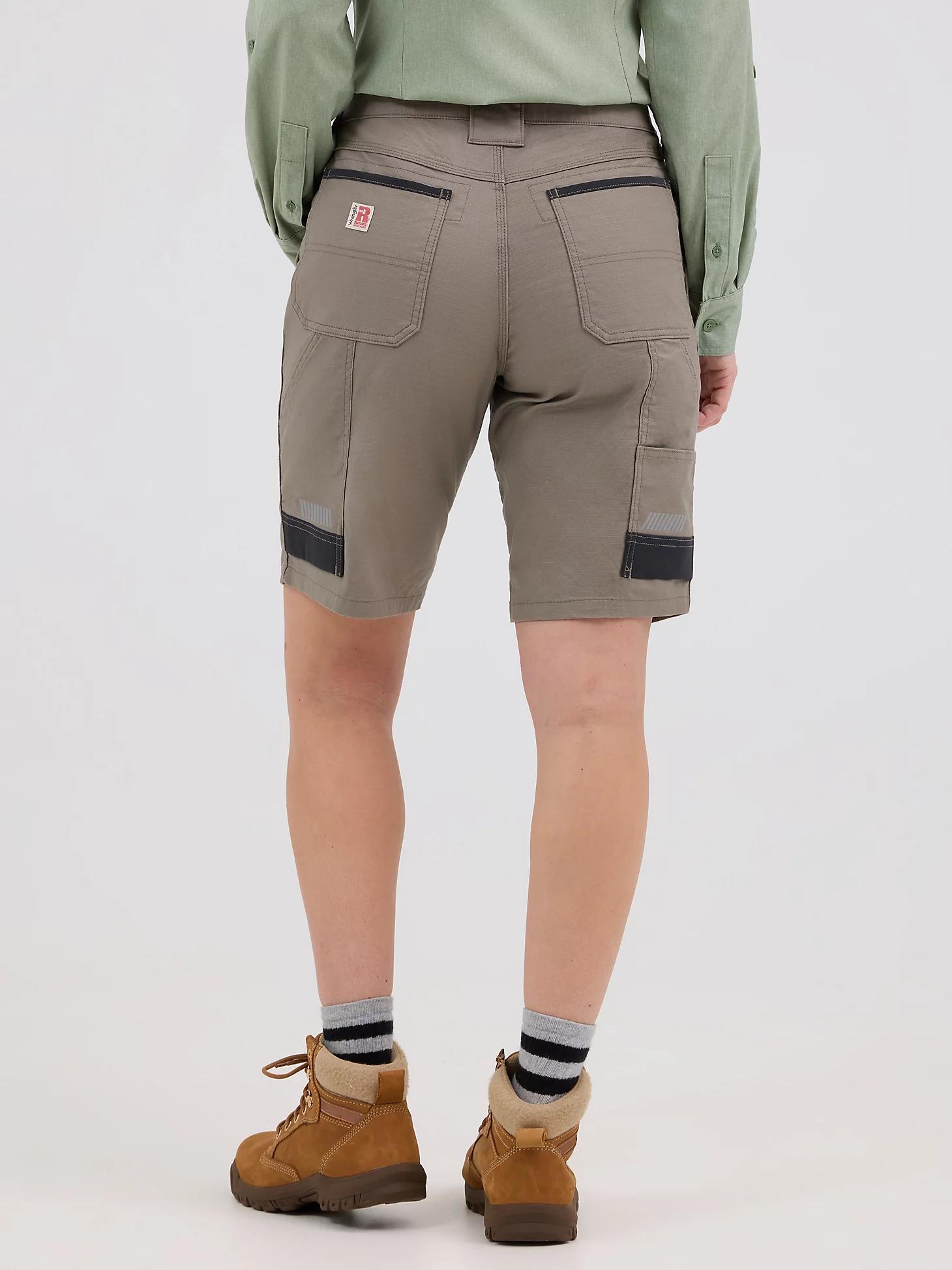 Women's Wrangler RIGGS Workwear® Technical Carpenter Short in Dark Khaki Product Image