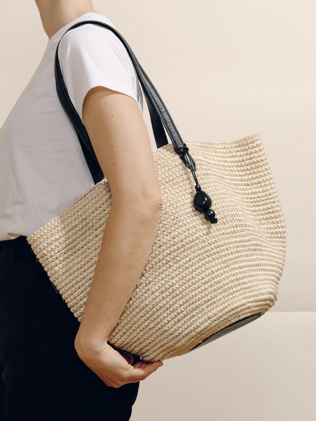 The Market Tote Product Image