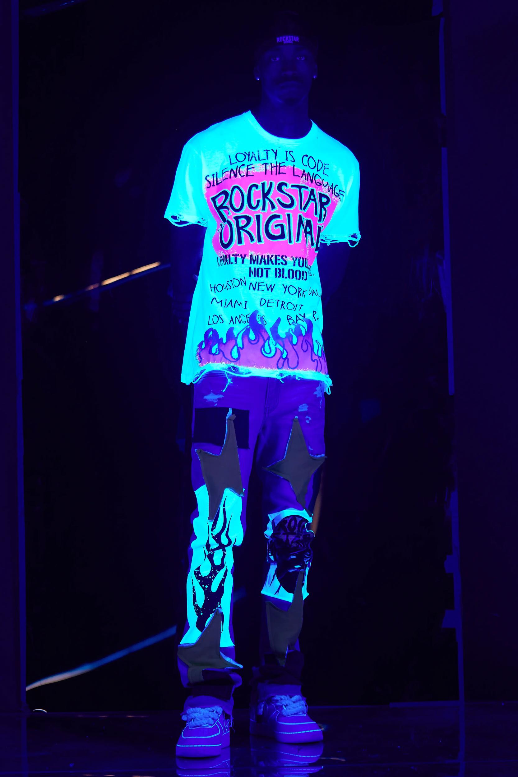 Beno White Oversized Graphic T-Shirt Male Product Image