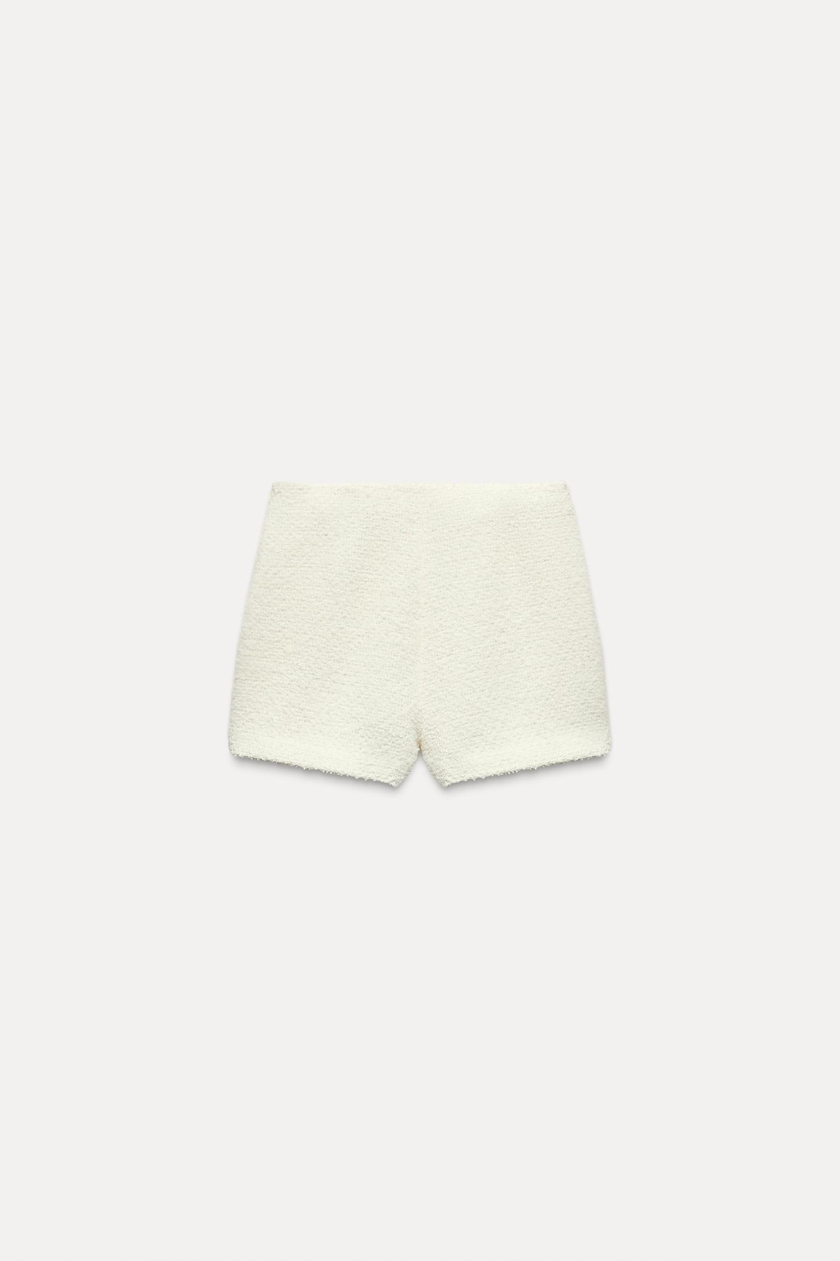 BOUCLÉ SKORT Product Image