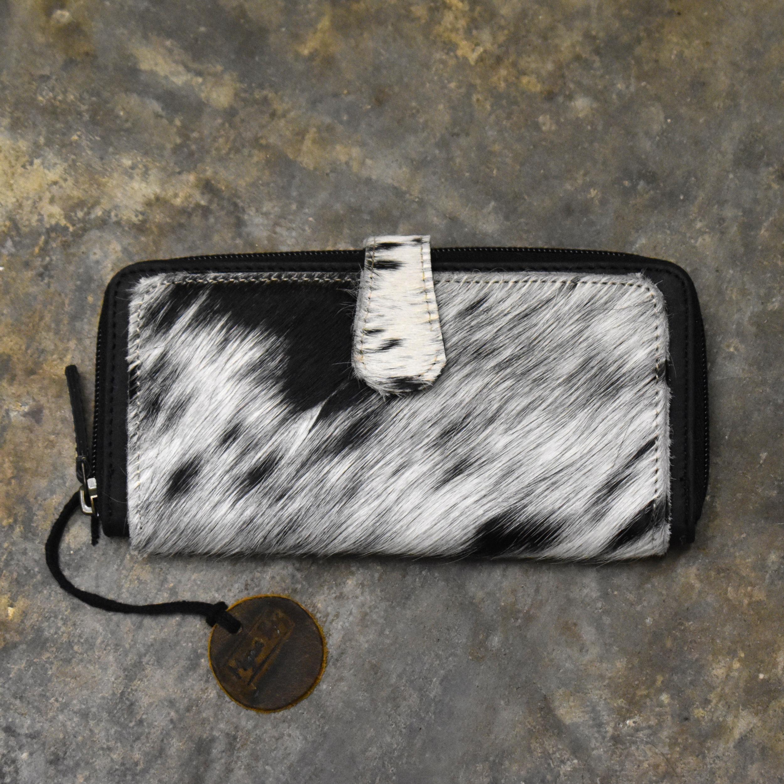 Cookies And Cream Wallet Product Image