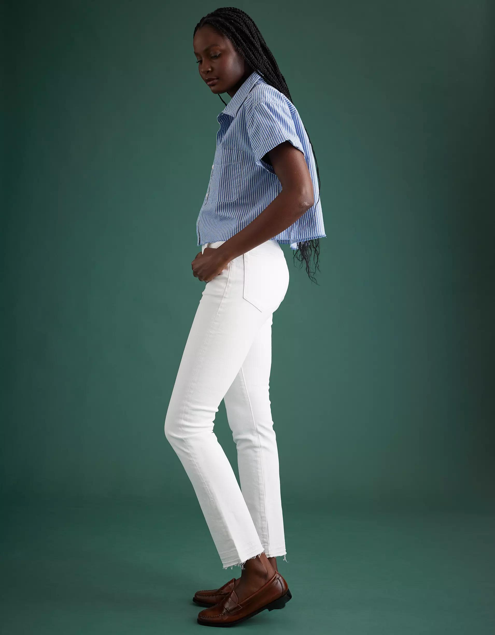 AE77 Premium Straight Crop Jean Product Image