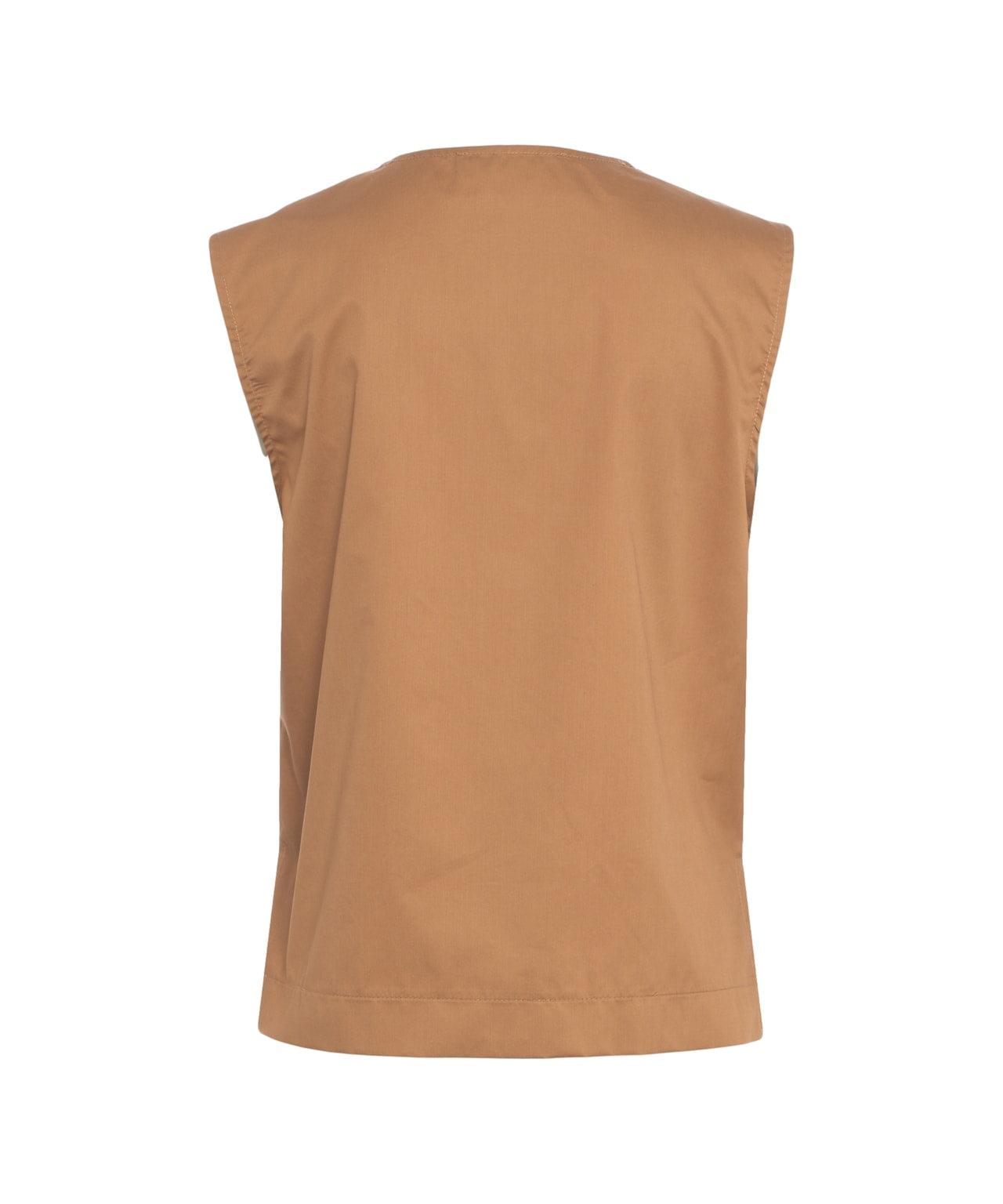 Sleeveless blouses Product Image