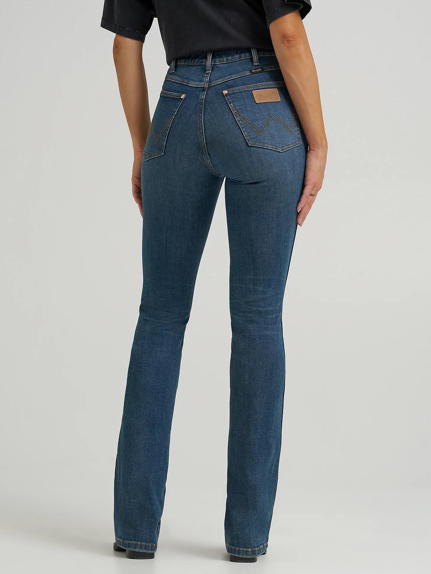 Wrangler x Lainey Wilson Boot Huggers | Women's JEANS | Wrangler® Product Image