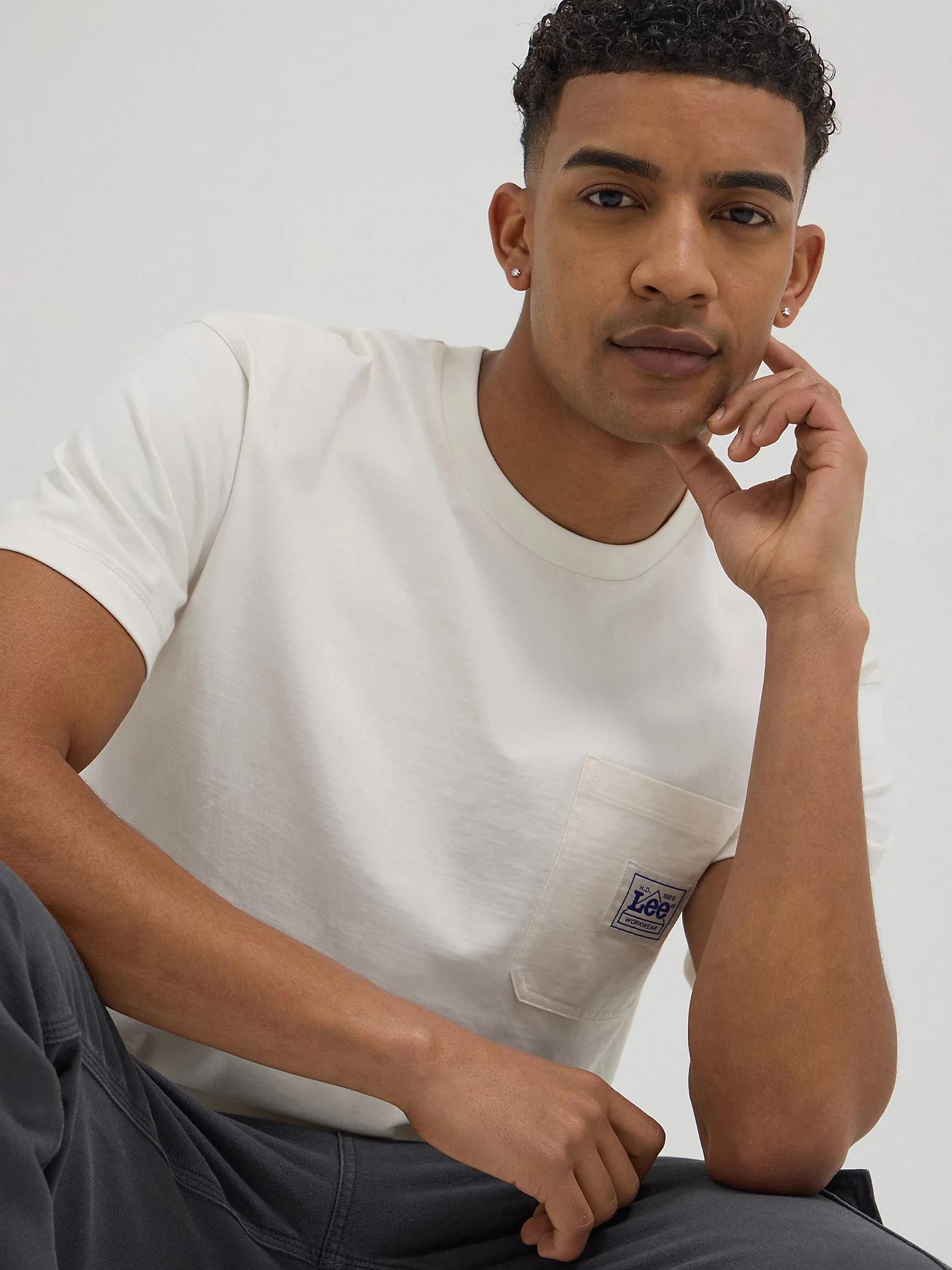 Men's Heavyweight Workwear Pocket Tee | Men's Tops & Tees | Lee® Product Image