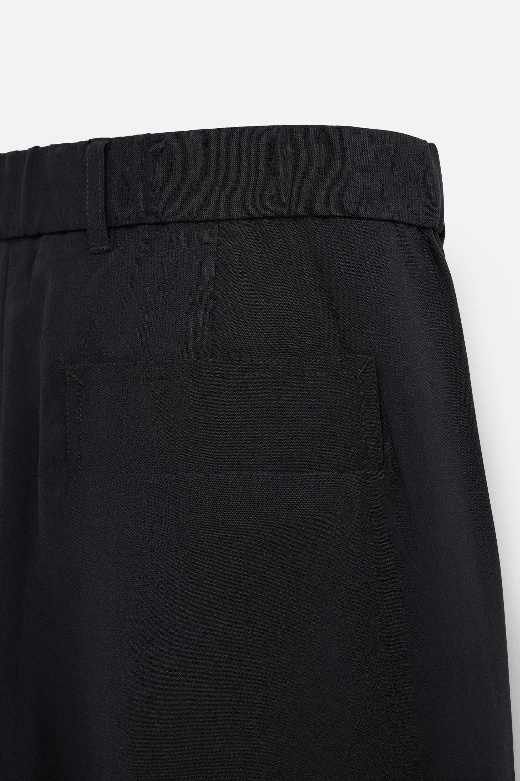 RELAXED STRAIGHT FIT PANTS Product Image