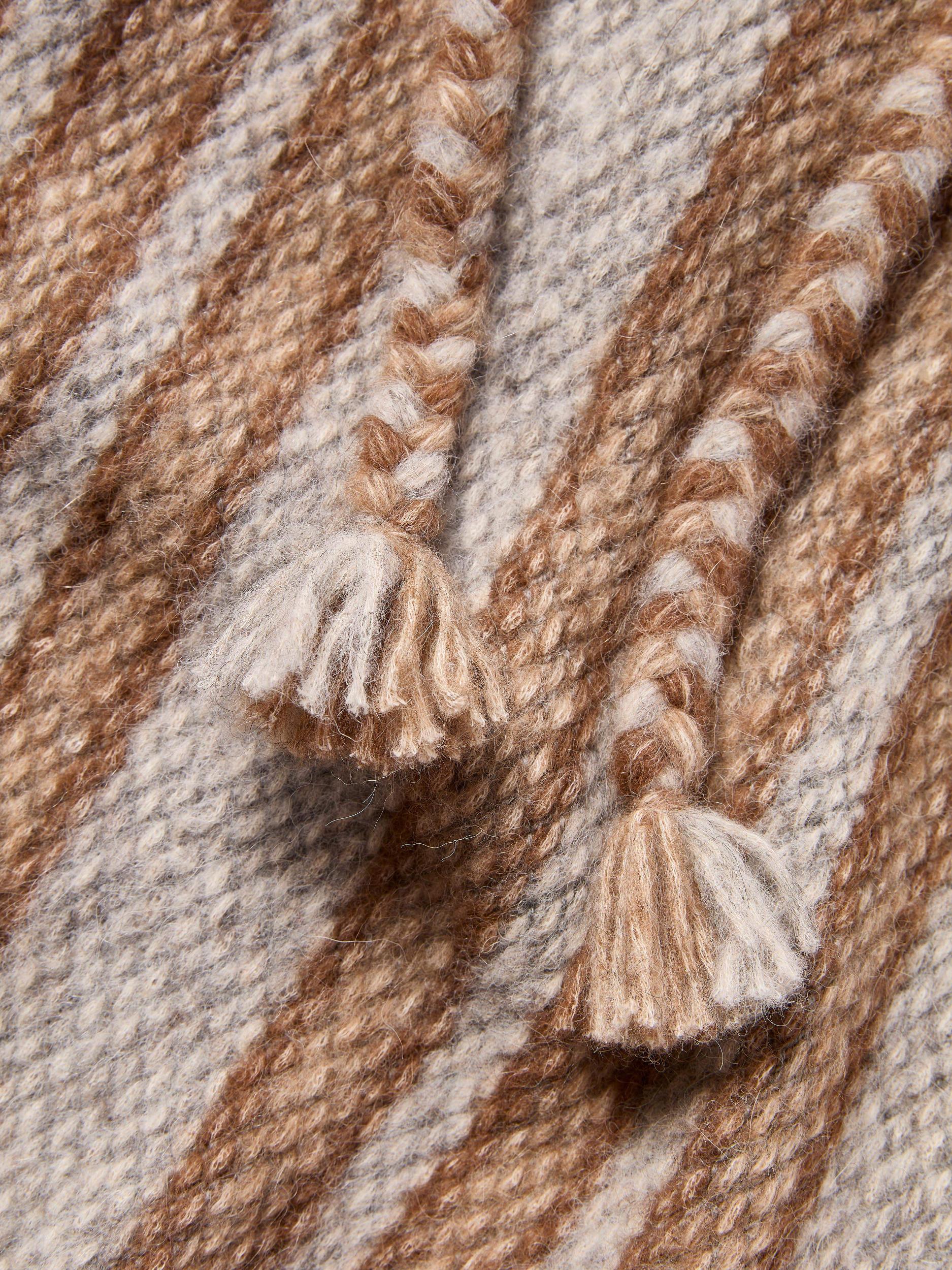 Snowfields Cashmere Blend Poncho - Pebble Grey Female Product Image