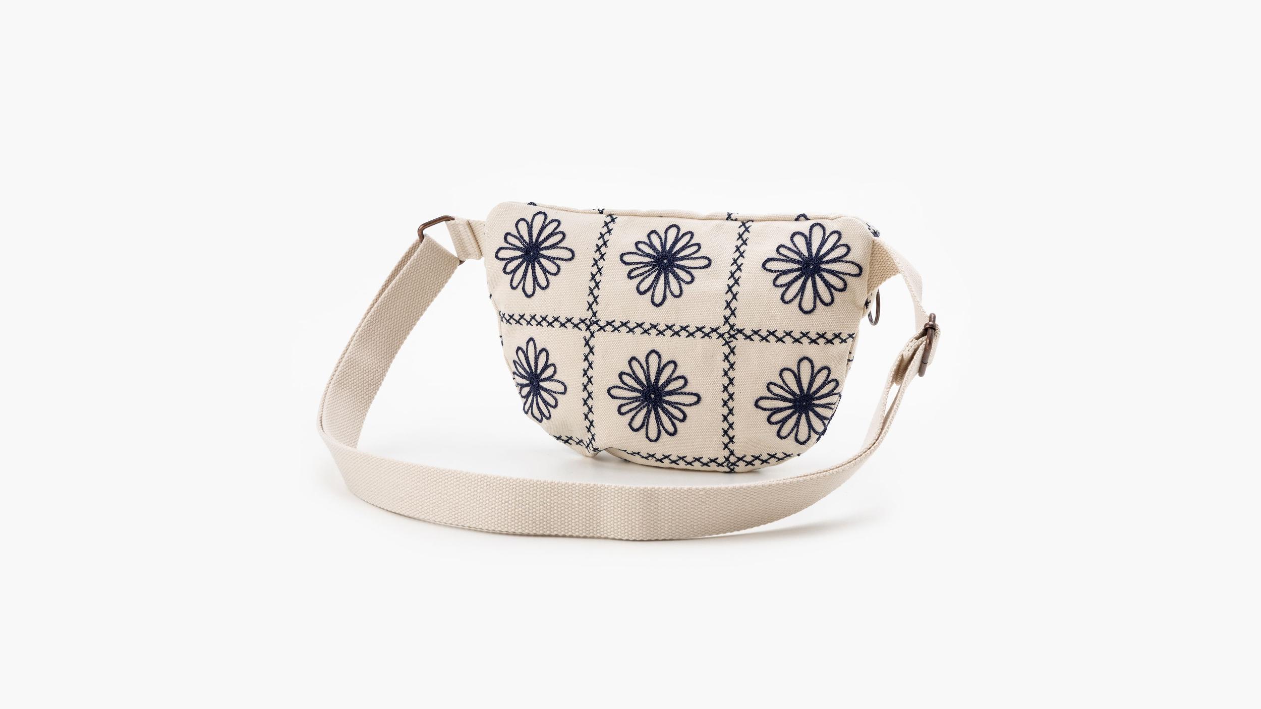 Devon Crossbody Bag Product Image