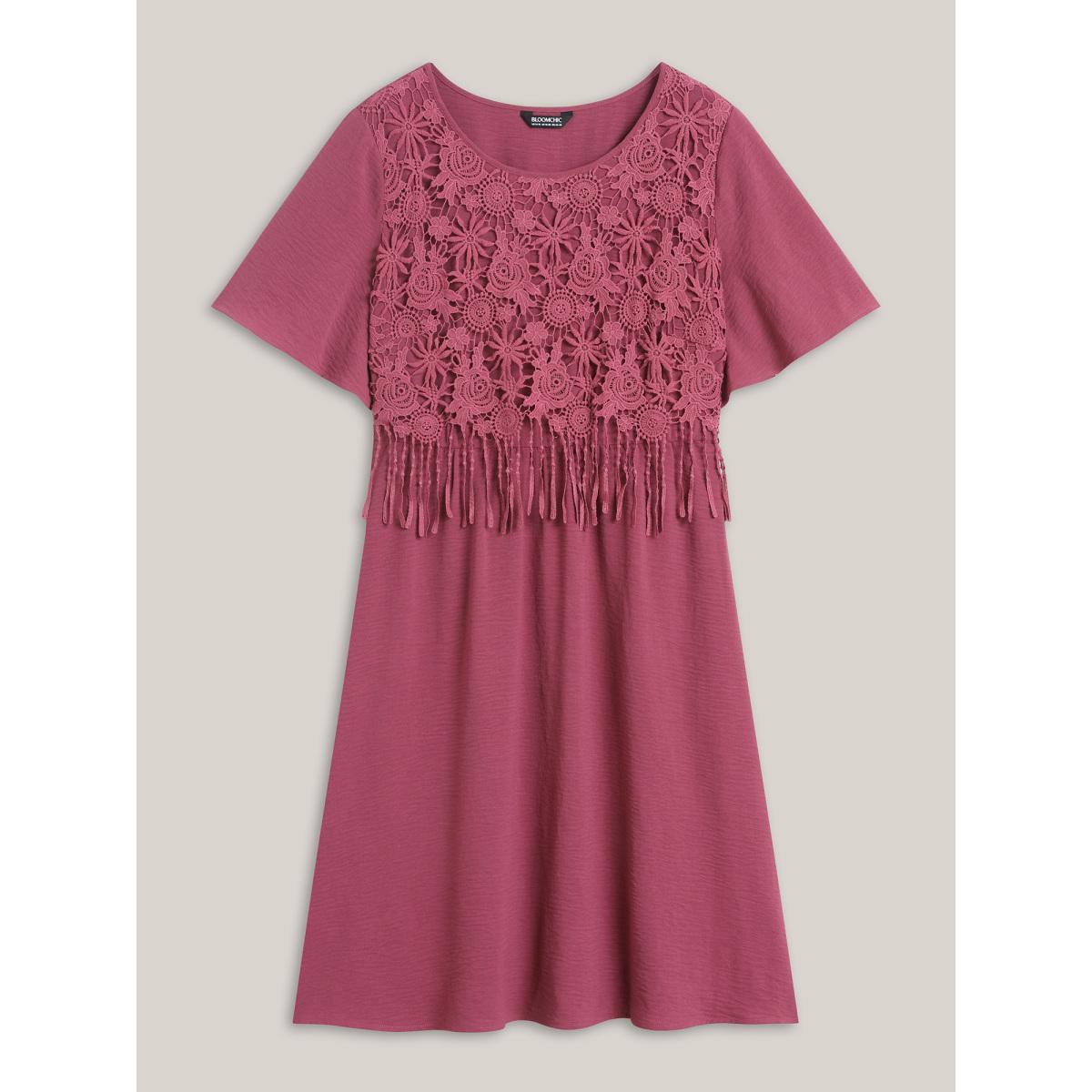 Plus Size Lace Detail Pockets Round Neck Midi Dress Rouge Women Casual Woven ribbon&lace trim Round Neck Short sleeve Curvy BloomChic 28/5X Product Image