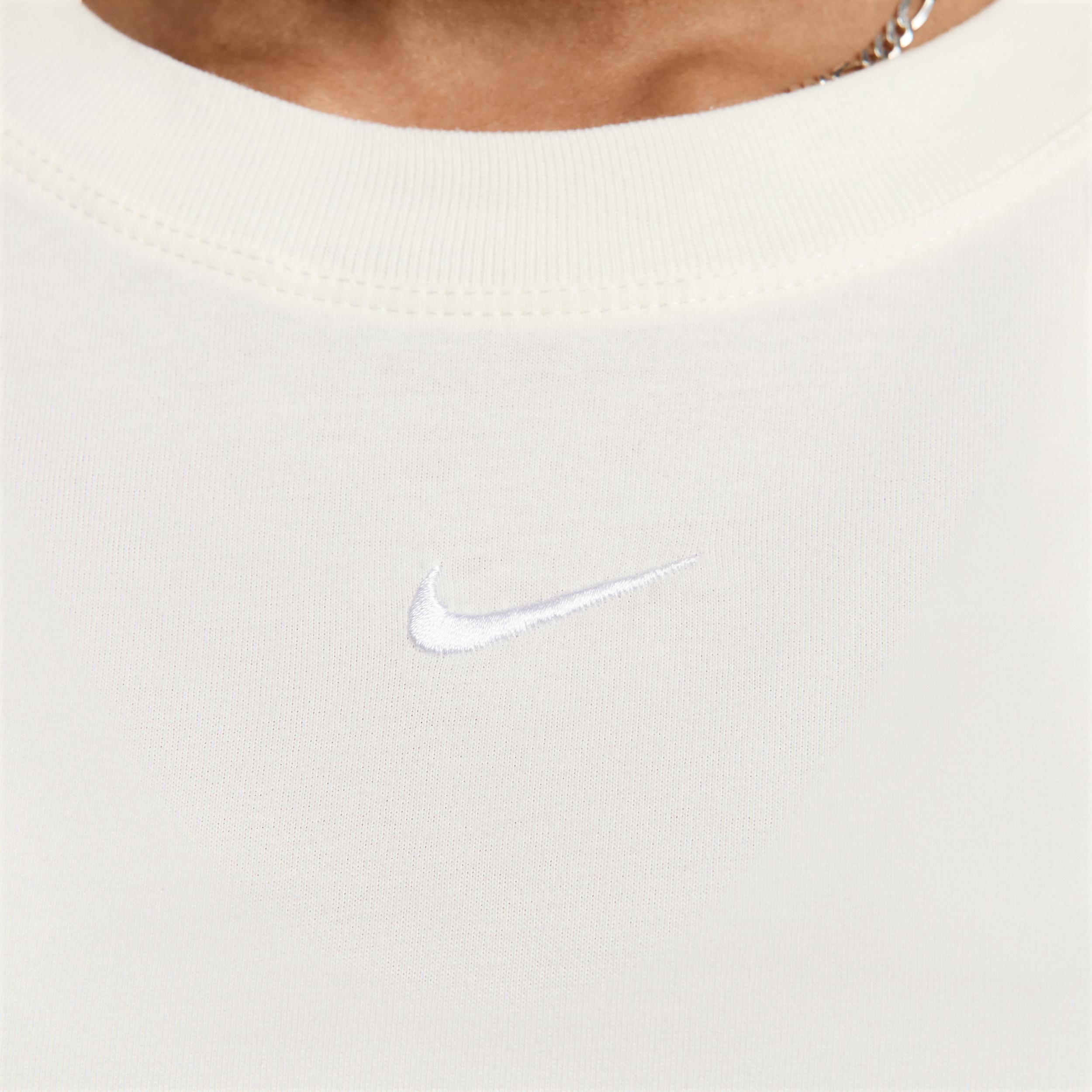 Women's Nike Sportswear Essential T-Shirt Product Image