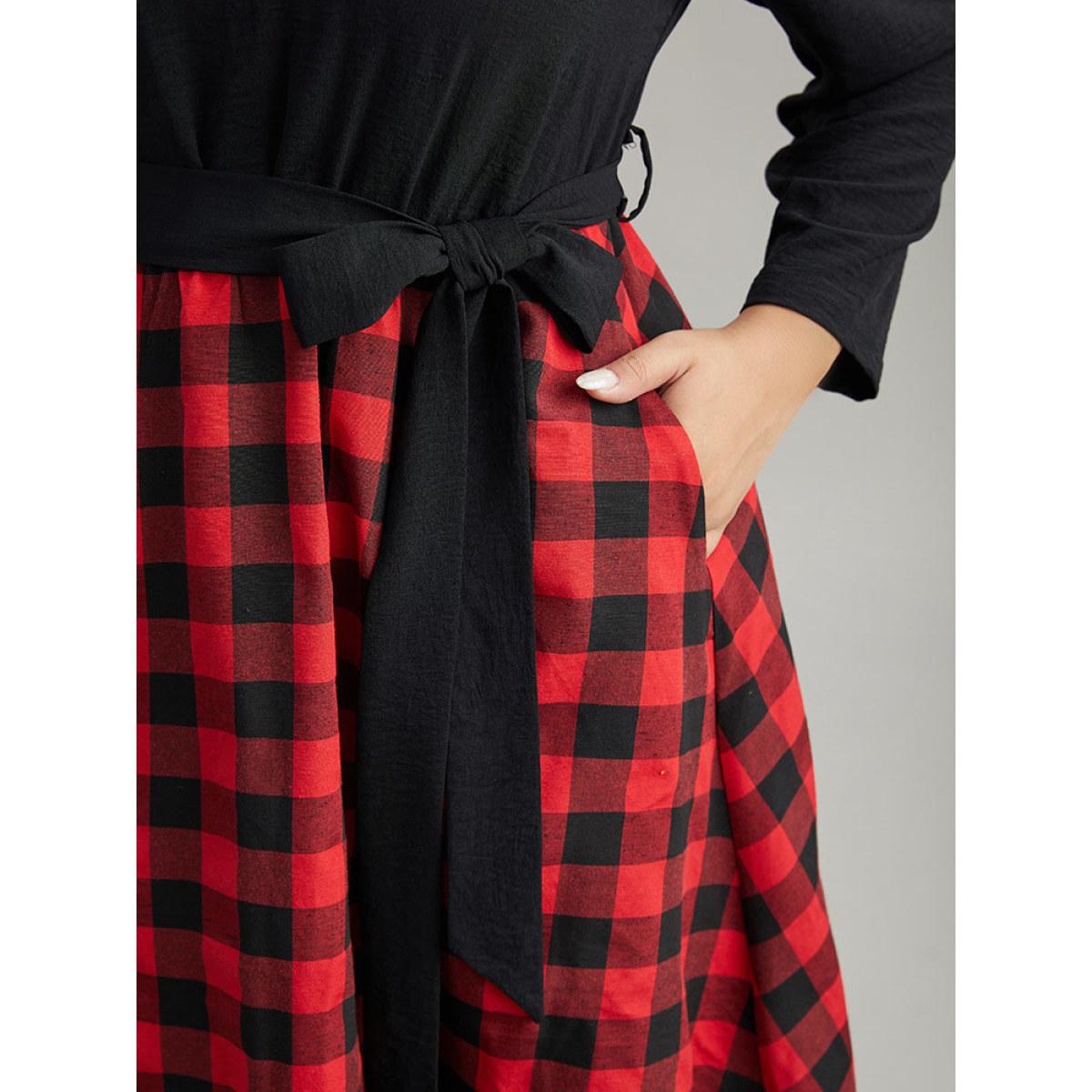 Plus Size Plaid Patchwork Contrast Round Neck Belted Dress Black Women Casual Belted Round Neck Long Sleeve Curvy Midi Dress BloomChic 28/5X Product Image