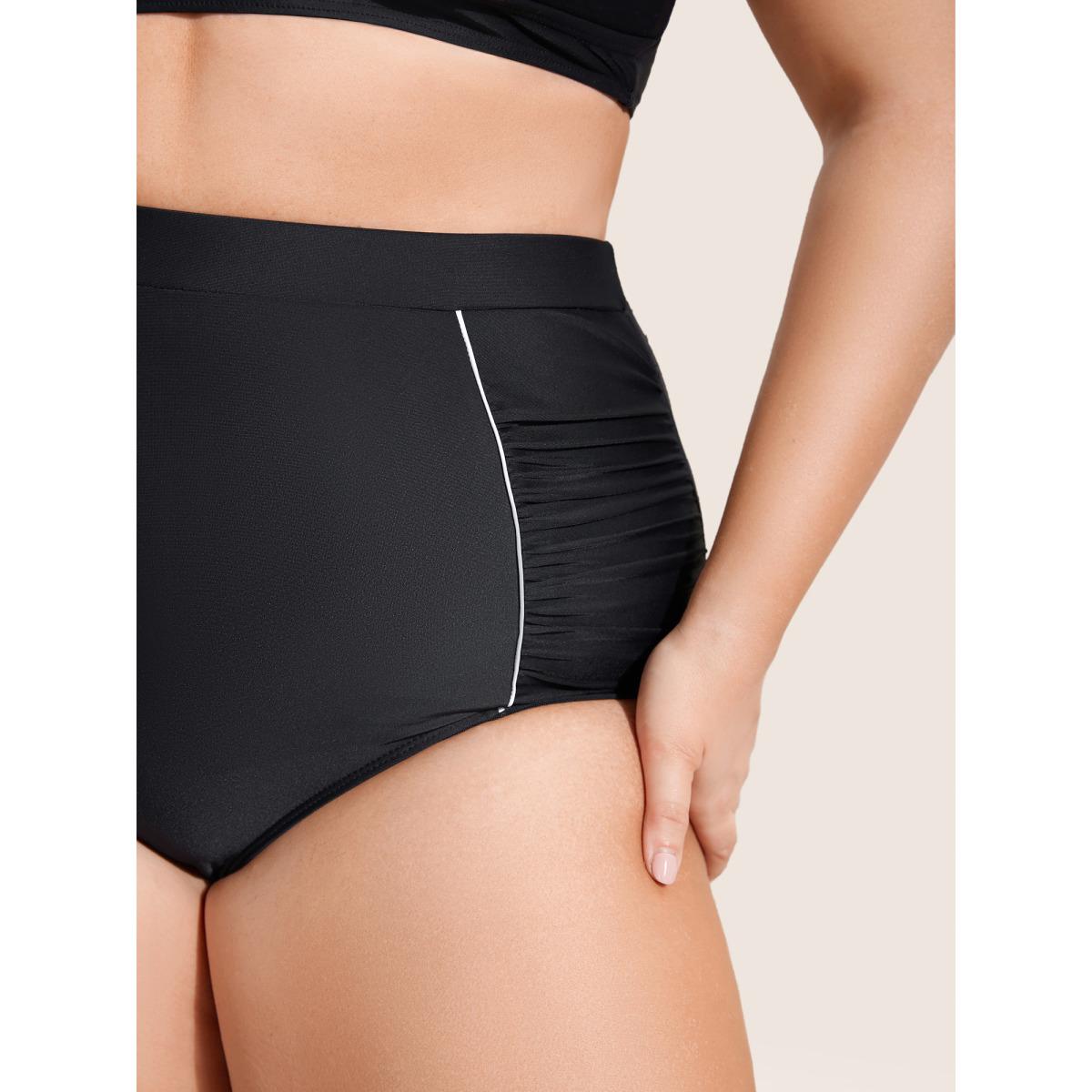 Plus Size Contrast Trim Ruched High Rise Swim Bottom Women's Swimwear Black Beach Gathered High stretch Skinny High Rise Curve Swim Bottoms BloomChic 26/4X Product Image