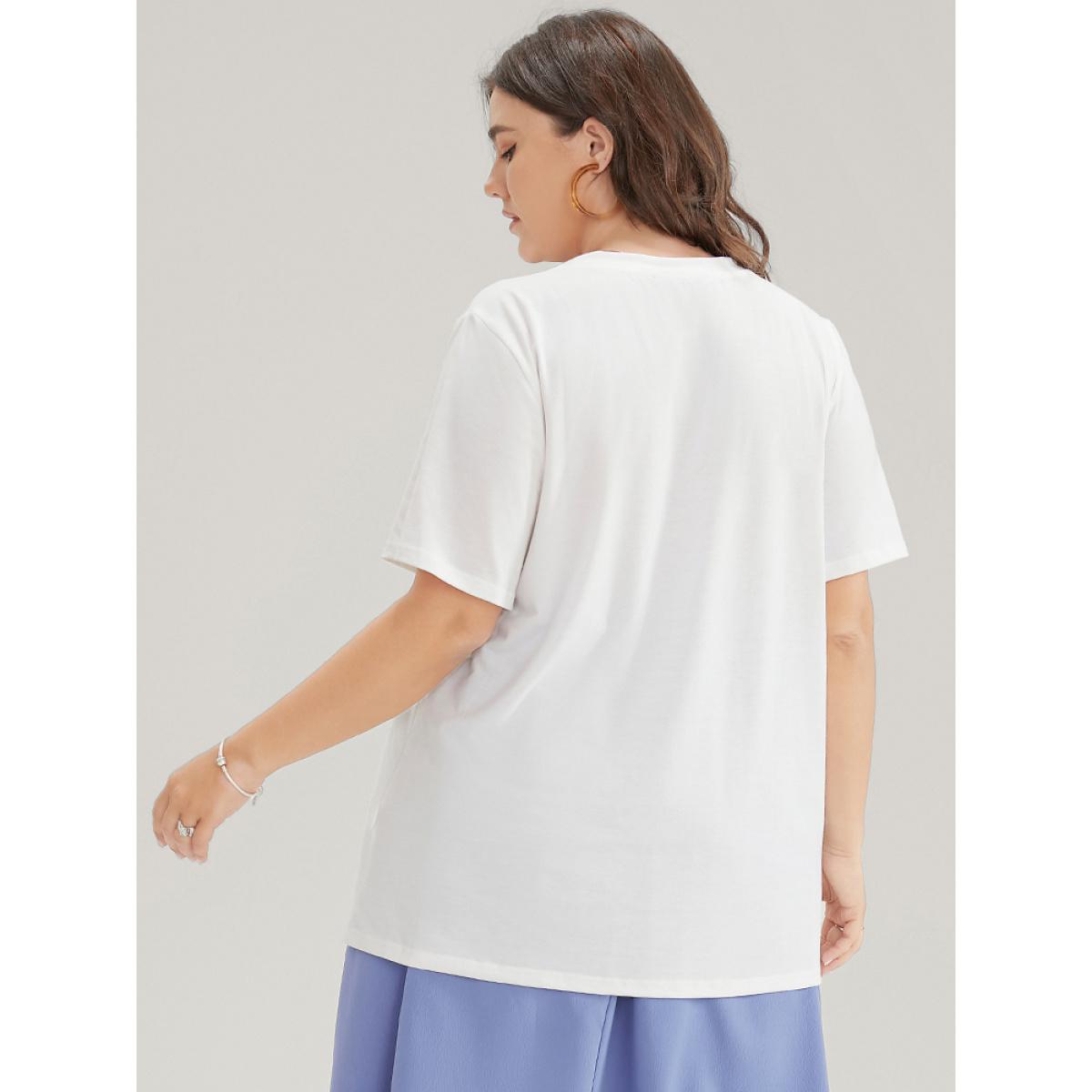 Plus Size Floral Printed Contrast V Neck T-shirt White Women Casual Printed Floral V-neck Dailywear T-shirts BloomChic 22-24/3X Product Image