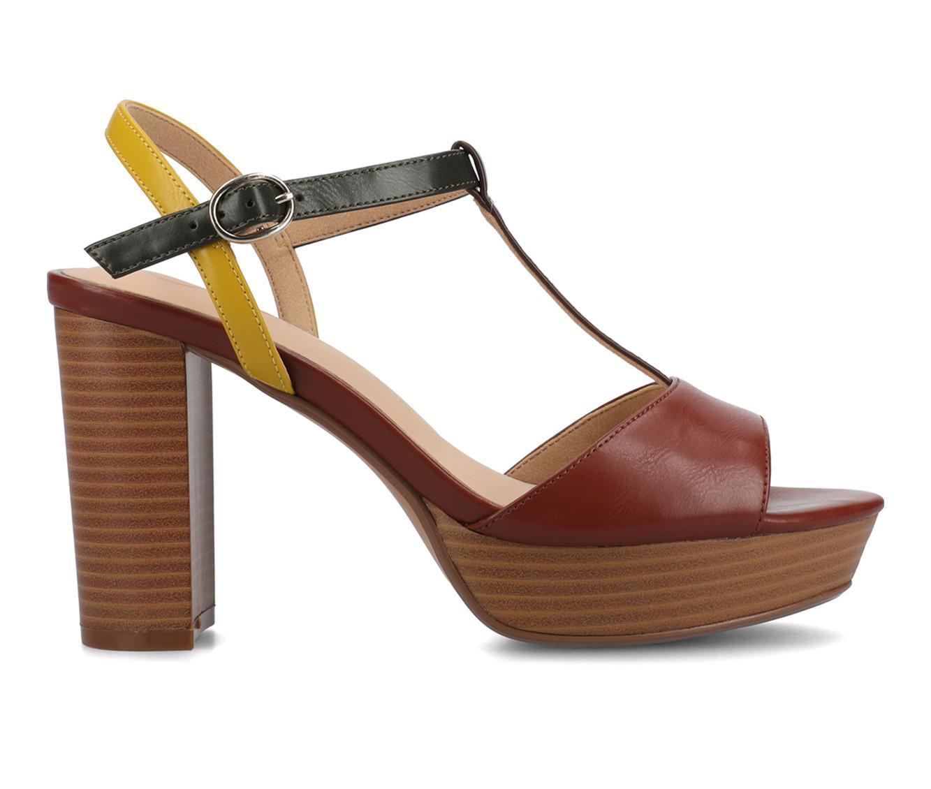 Women's Journee Collection Nalie Heels Product Image