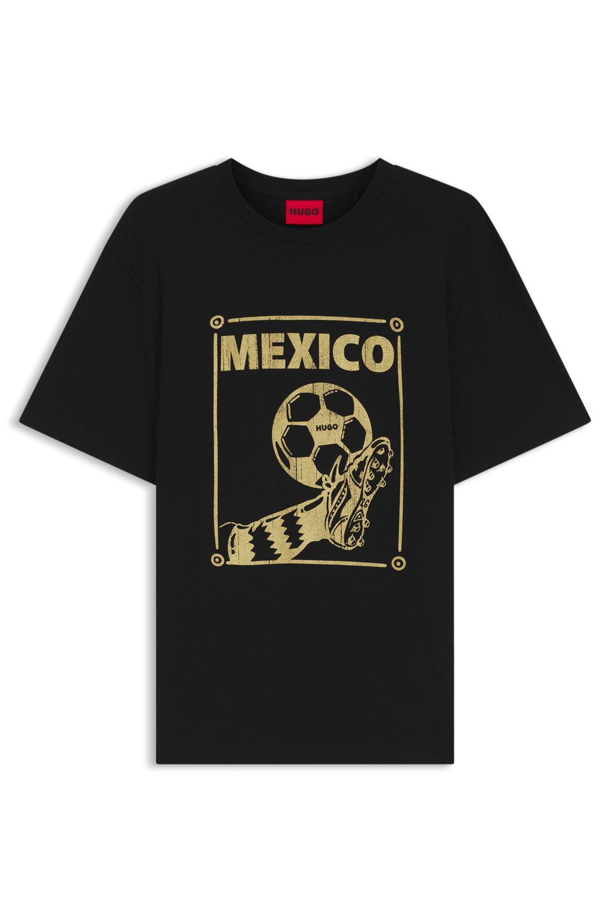 Relaxed-fit T-shirt in cotton with soccer artwork Product Image
