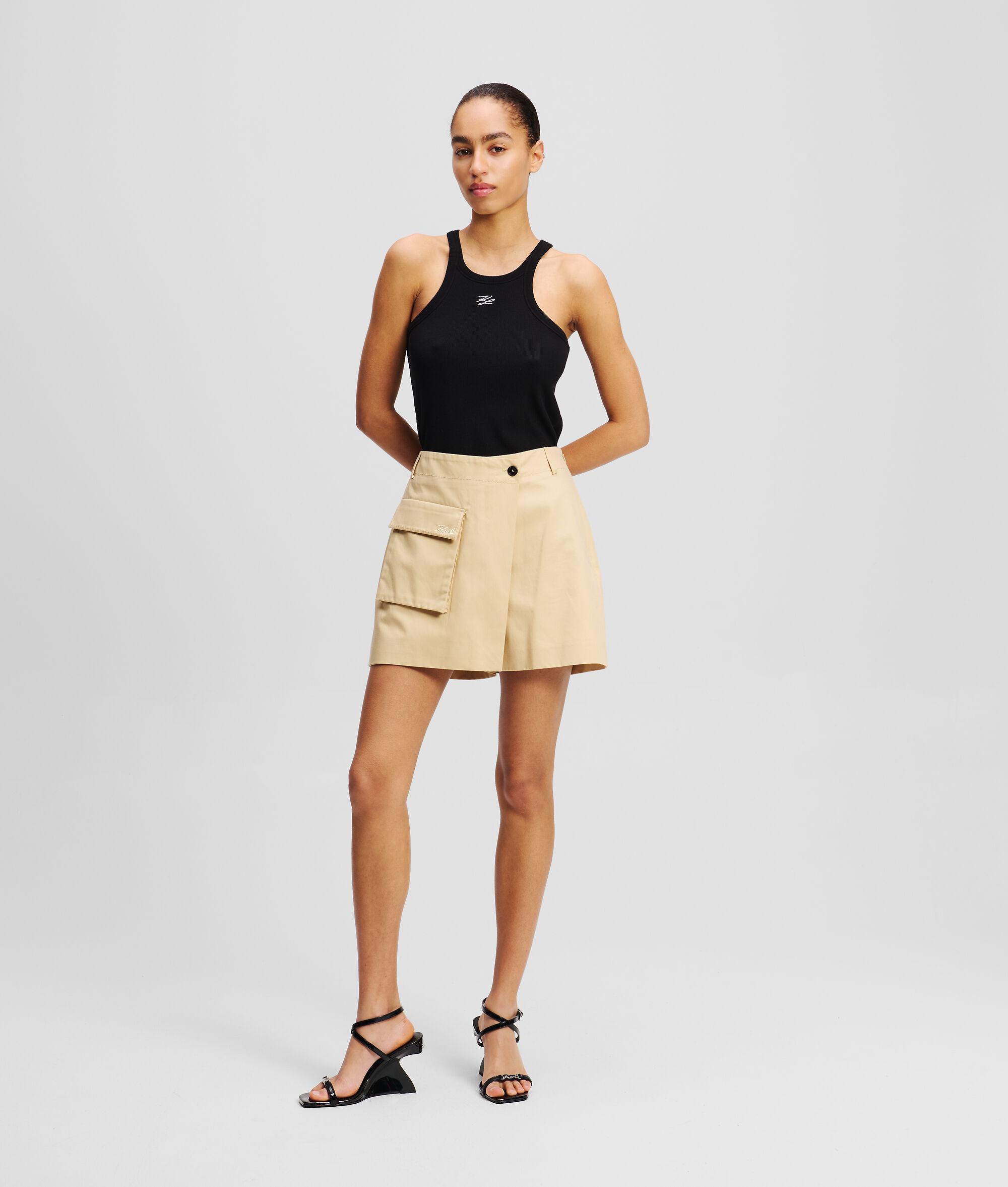 PATCH POCKET SKORT Product Image
