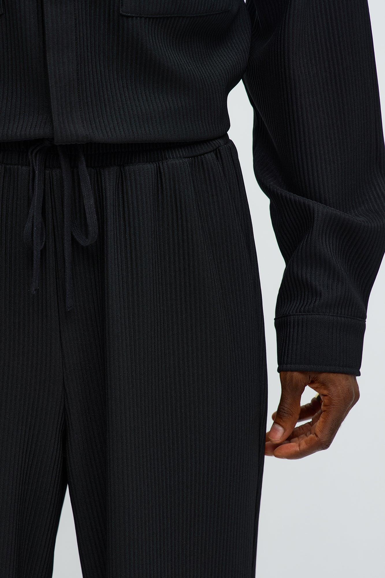 Show Up Baggy Elastic Waist Pant - Black Male Product Image