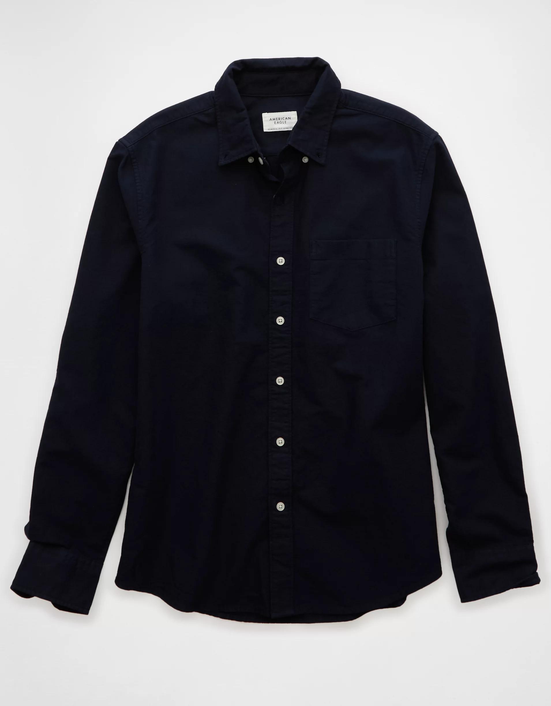 AE Everyday Classic Fit Oxford Button-Up Shirt Product Image