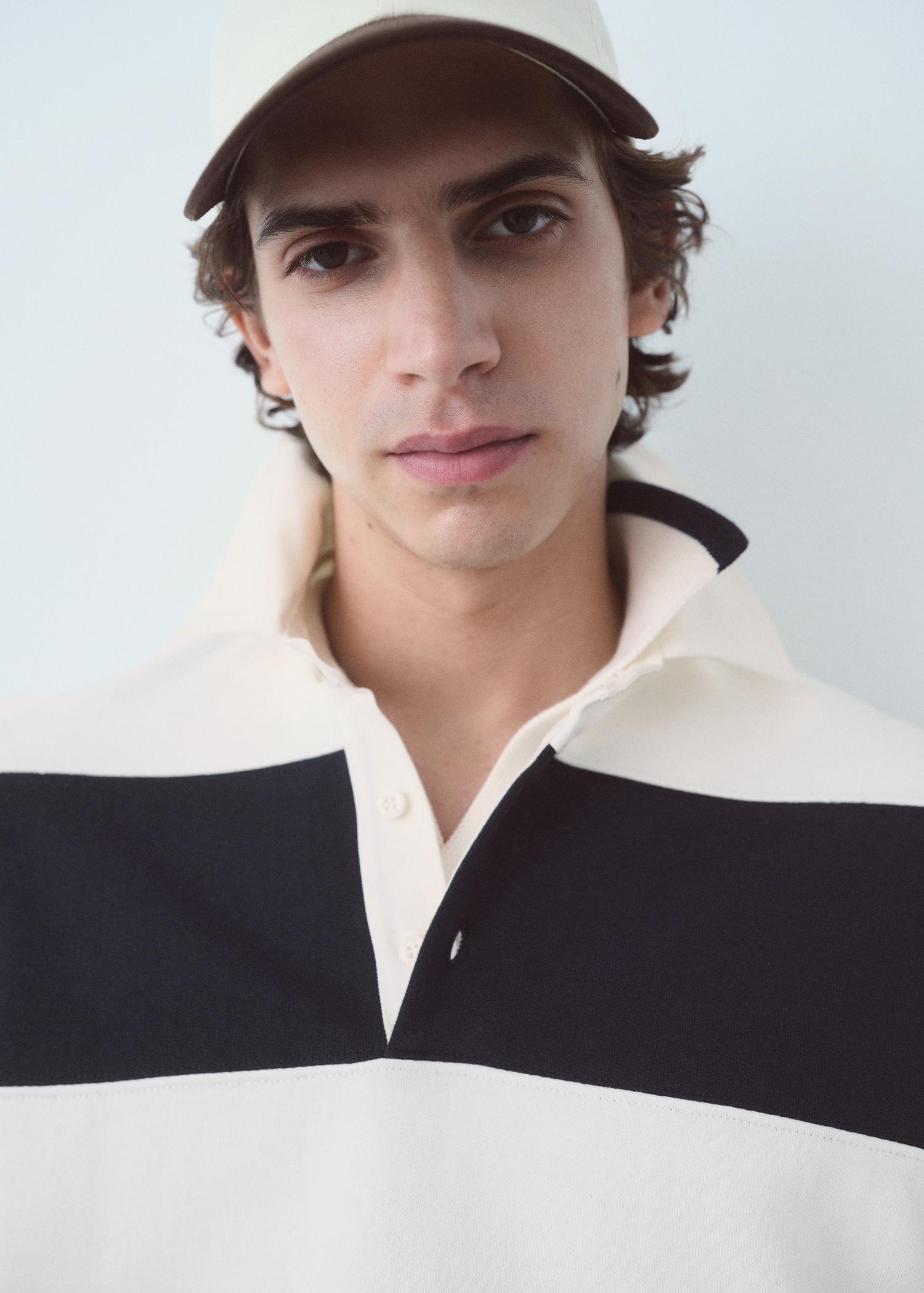 Striped polo-neck sweatshirt - Men | MANGO USA Product Image