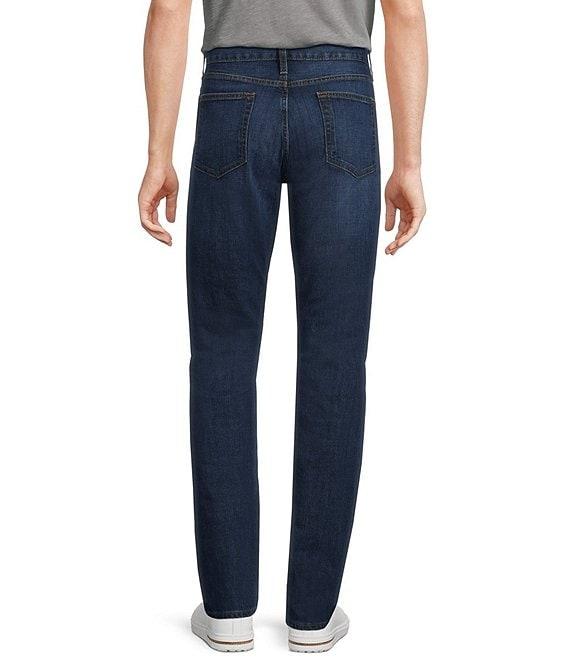 Cremieux Premium Denim Relaxed Straight Fit Medium Wash Stretch Jeans Product Image