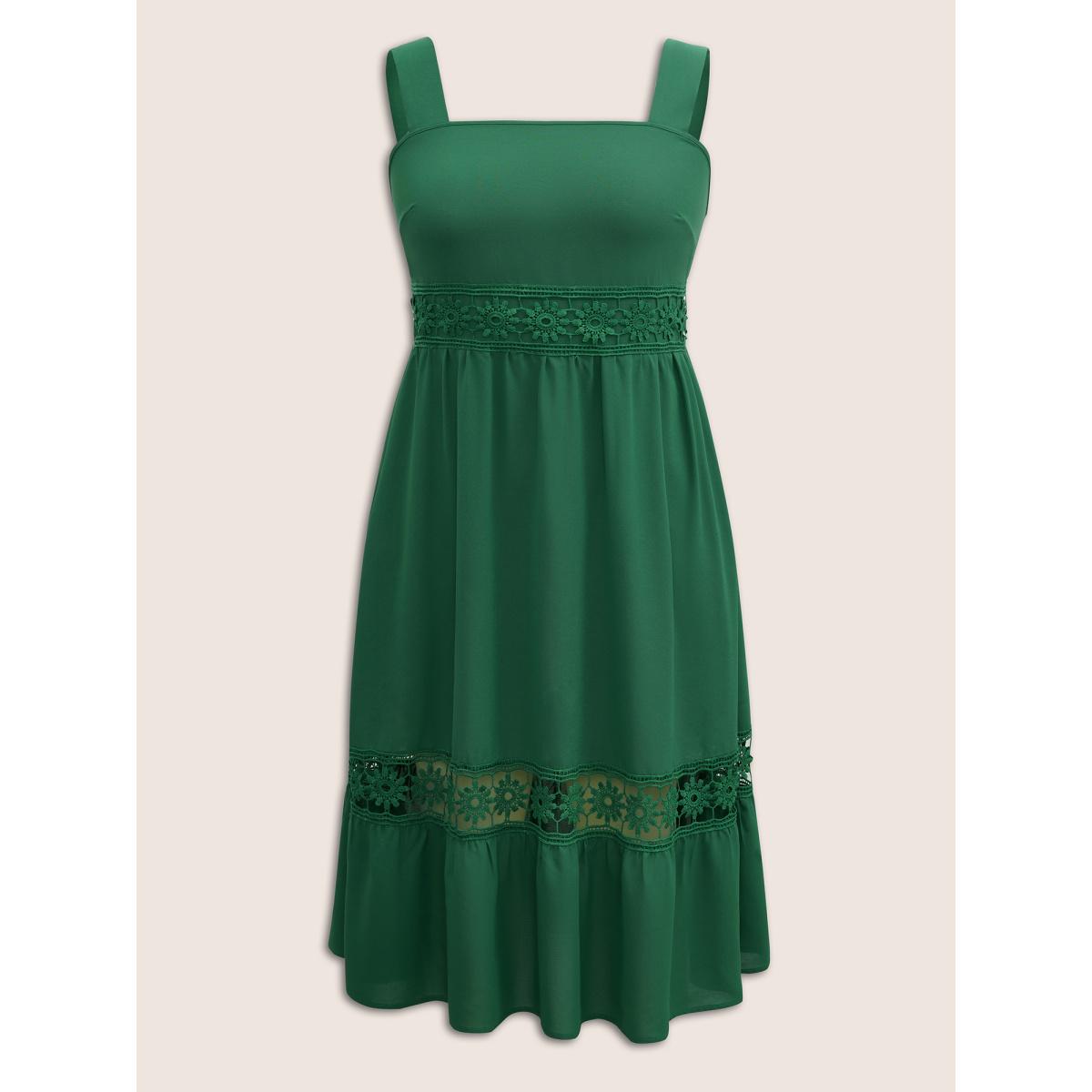 Plus Size Plain Elastic Waist Cut Out Lace Patchwork Dress Emerald Women Resort Non Non Sleeveless Curvy Midi Dress BloomChic 22-24/3X Product Image