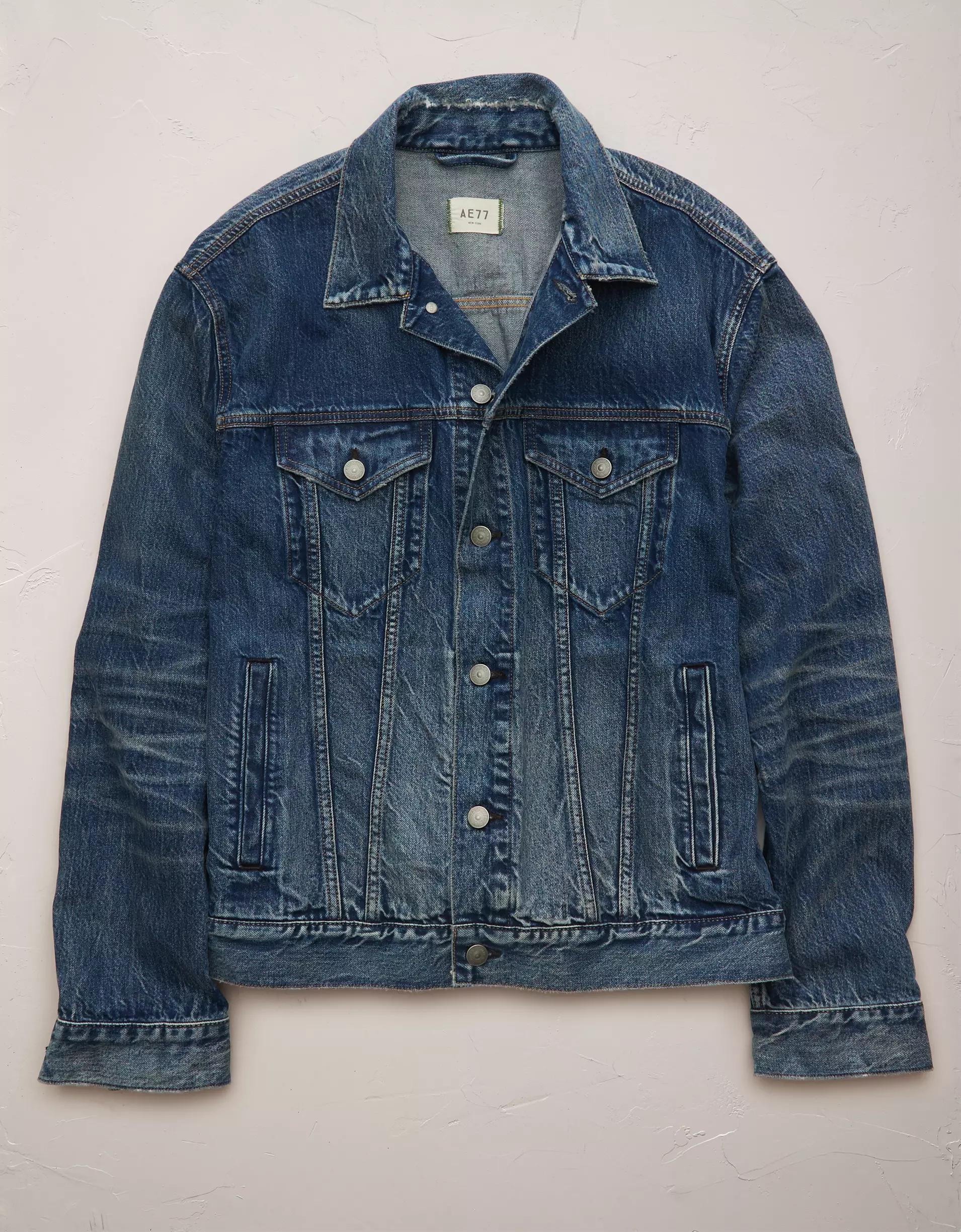 AE77 Premium Denim Trucker Jacket Product Image