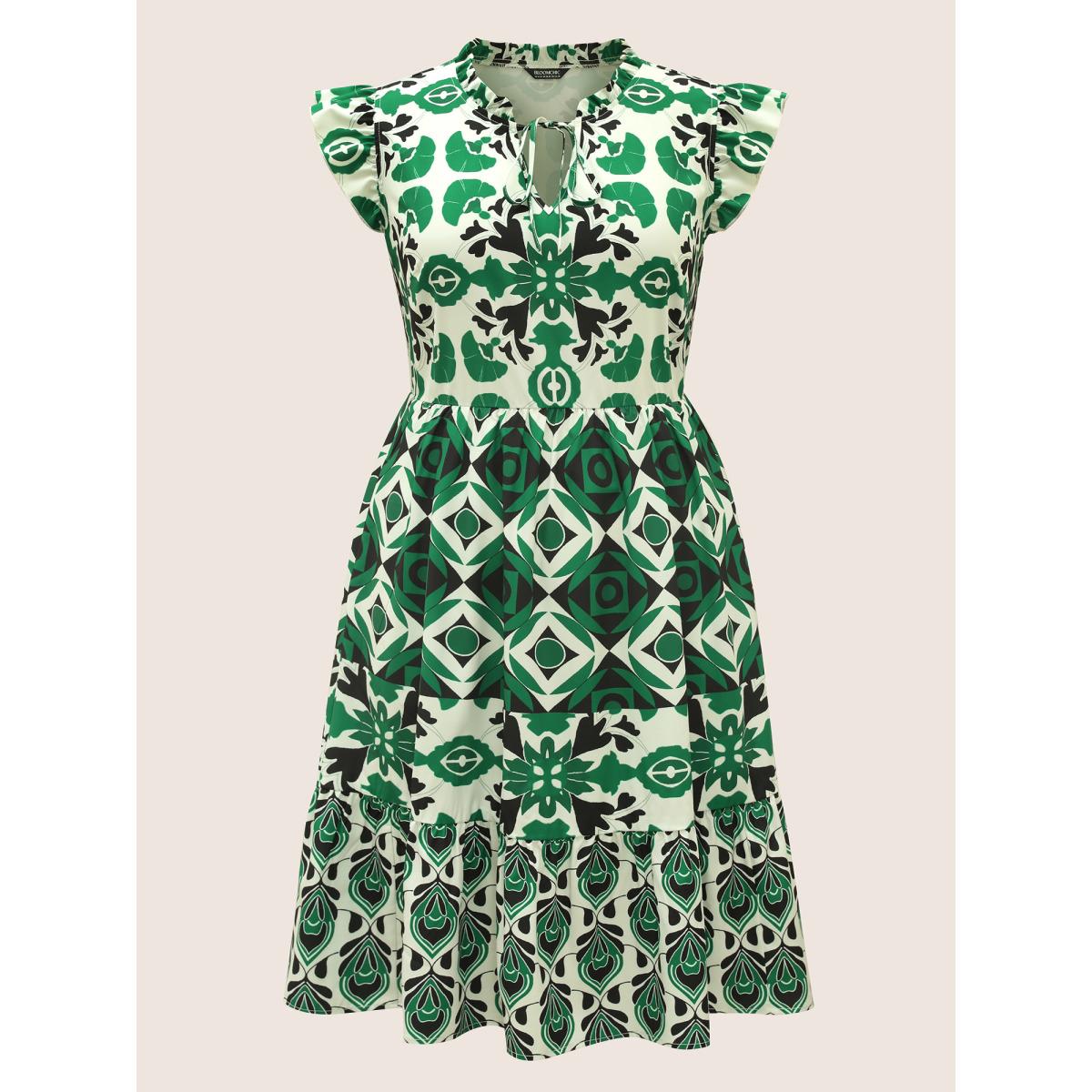 Plus Size Boho Print Tie Knot Ruffle Cap Sleeve Dress Malachitegreen Women Resort Tie knot Notched collar Cap Sleeve Curvy BloomChic 12/L Product Image