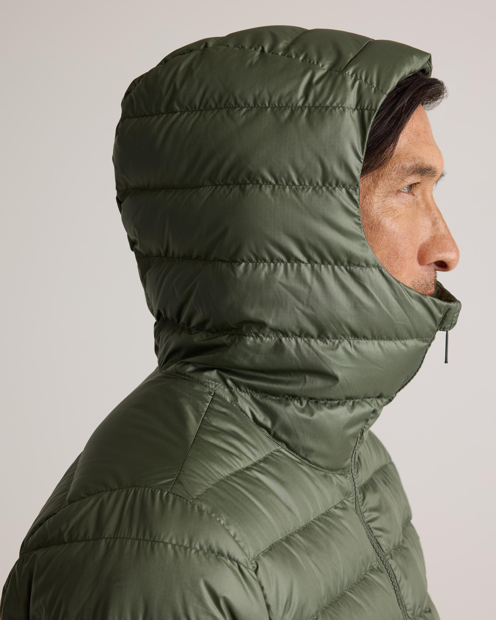 Quince | Men's Lightweight Down Packable Puffer Hooded Jacket Recycled Polyester Product Image