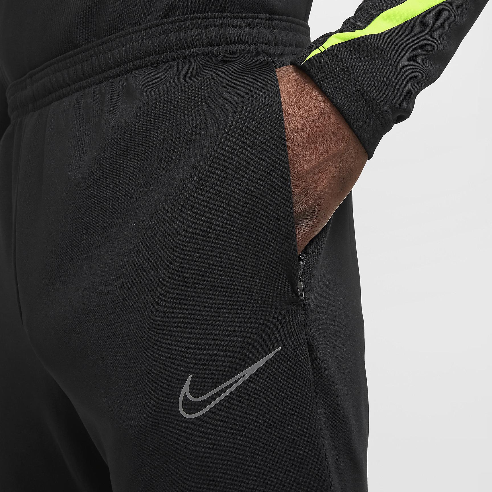 Nike Academy Winter Warrior Men's Therma-FIT Soccer Pants Product Image