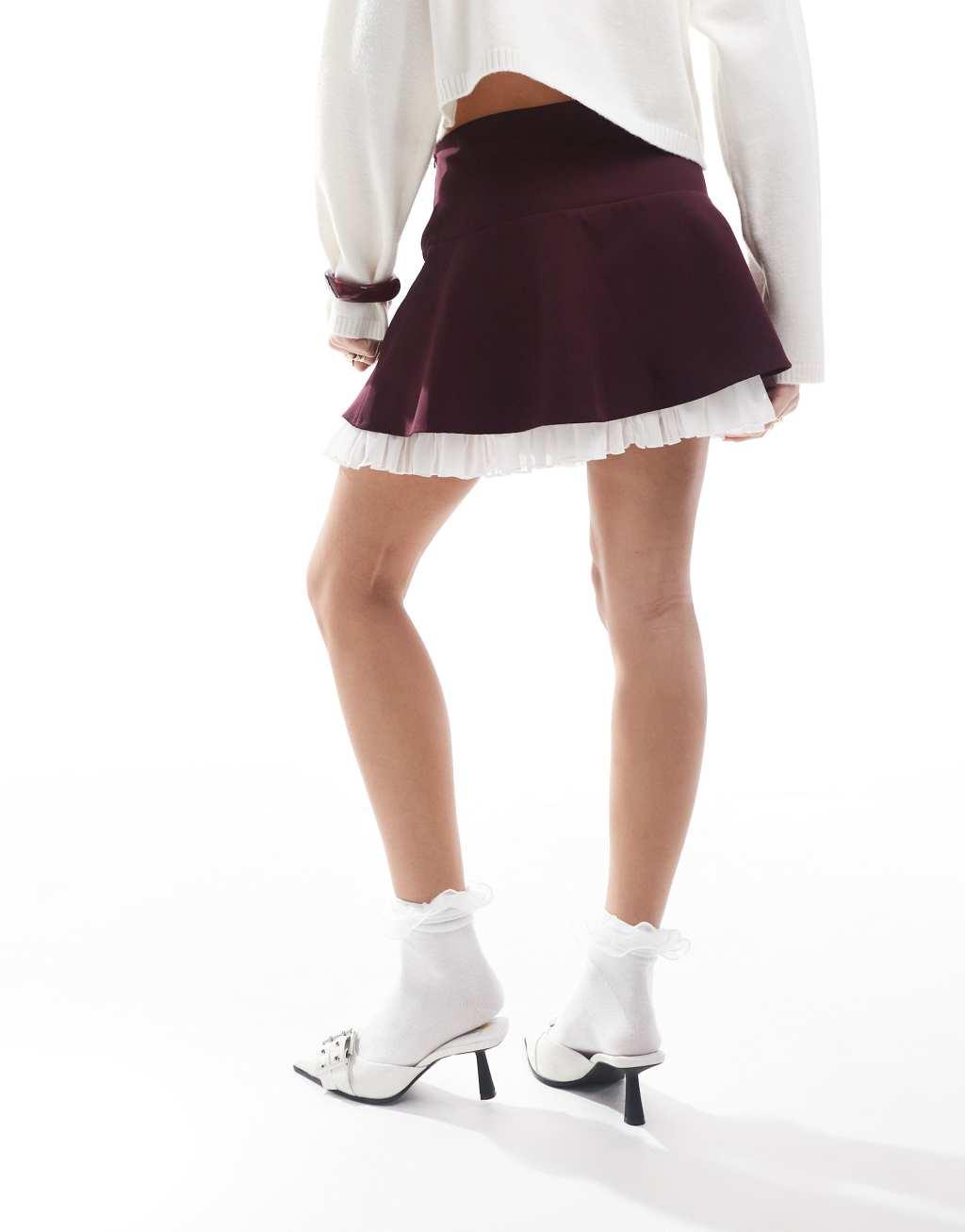 Miss Selfridge flippy mini skirt with bows in burgundy Product Image