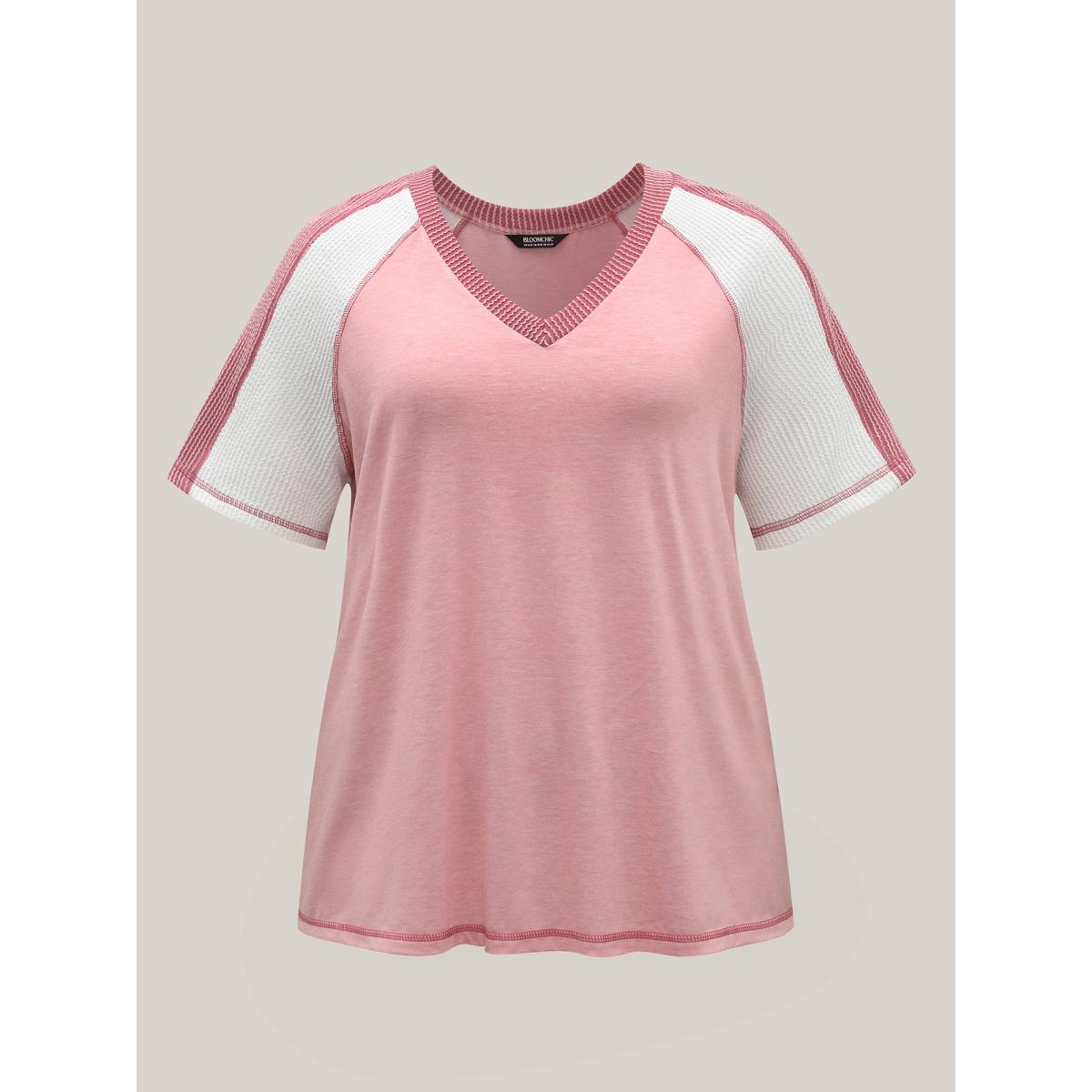 Plus Size Color Contrast Textured Raglan Sleeve T-Shirt Nudepink Women Leisure Texture V-neck Casual T-shirts BloomChic 10/M Product Image