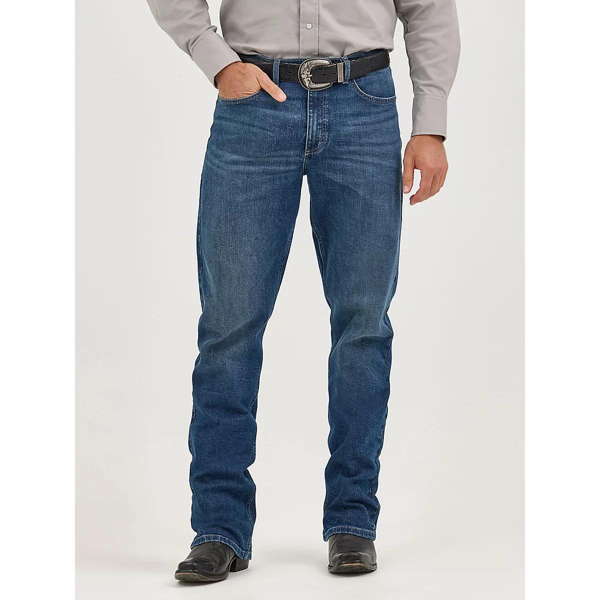 Men's Wrangler® 20X® No. 33 Extreme Relaxed Fit Jean in Bokan Product Image