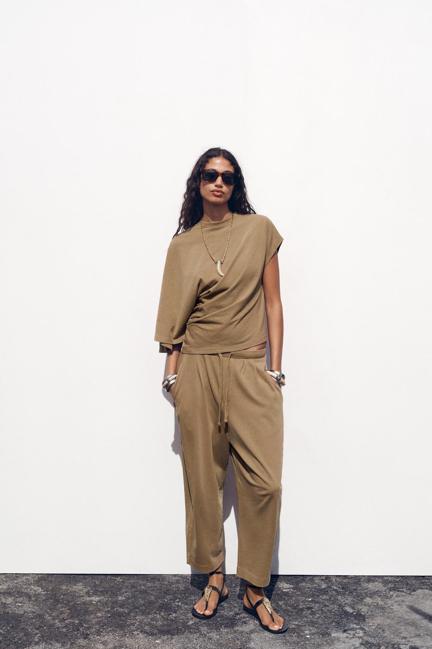 WASHED ASYMMETRIC T-SHIRT Product Image