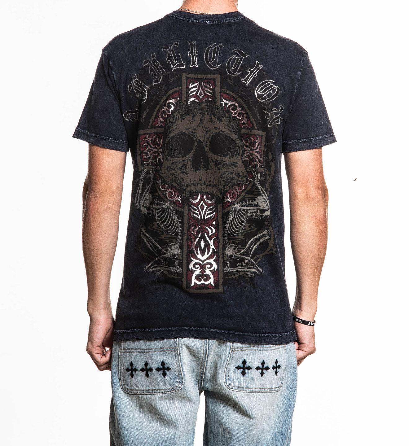 Haunted Gate Tee Male Product Image