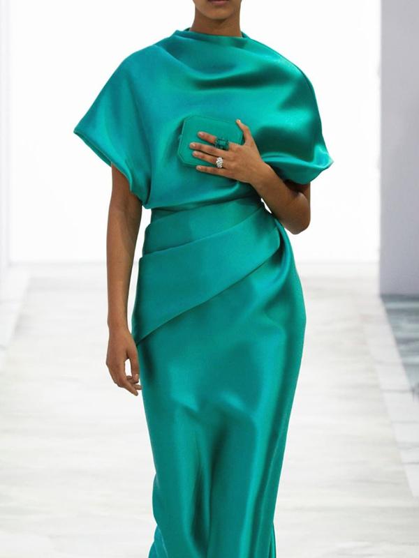 Loose Short Sleeves Pleated Solid Color Maxi Dresses Product Image