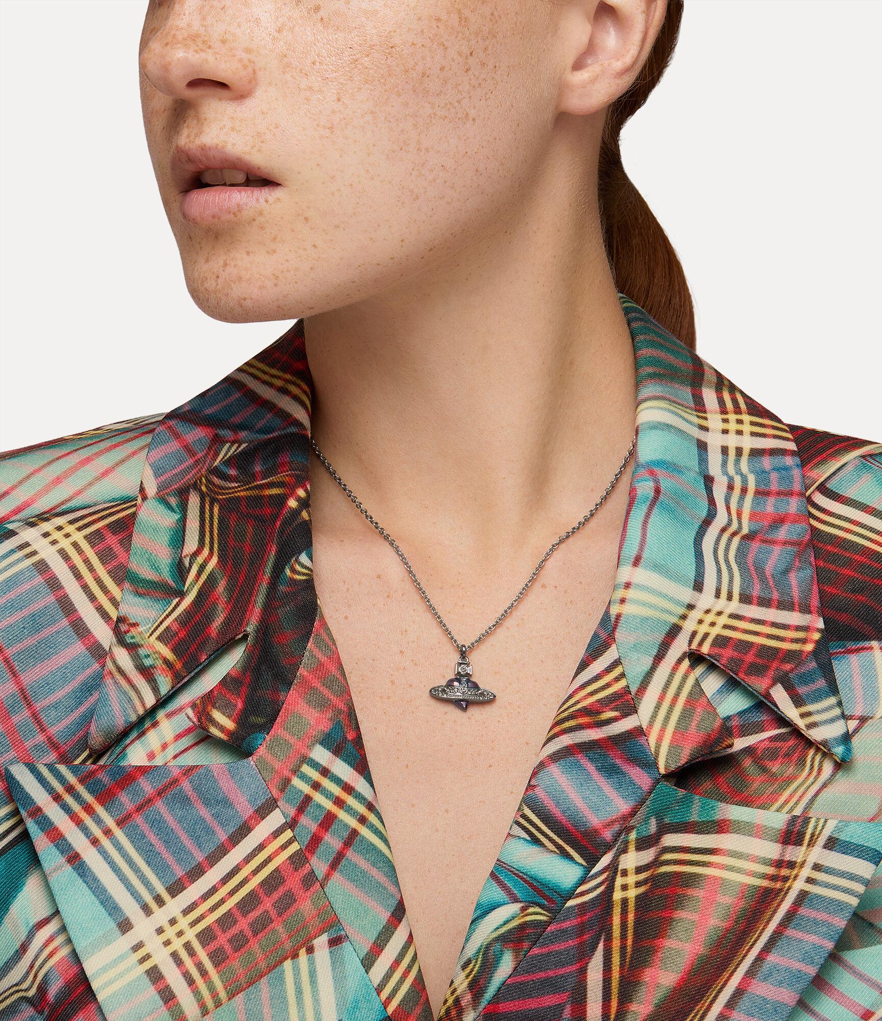 Man. Diamante Heart Pendant Necklace Product Image