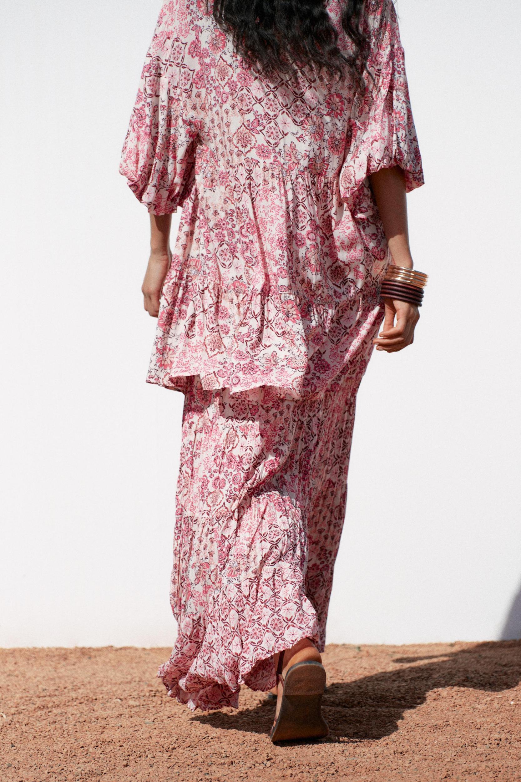 LONG PRINTED SKIRT Product Image