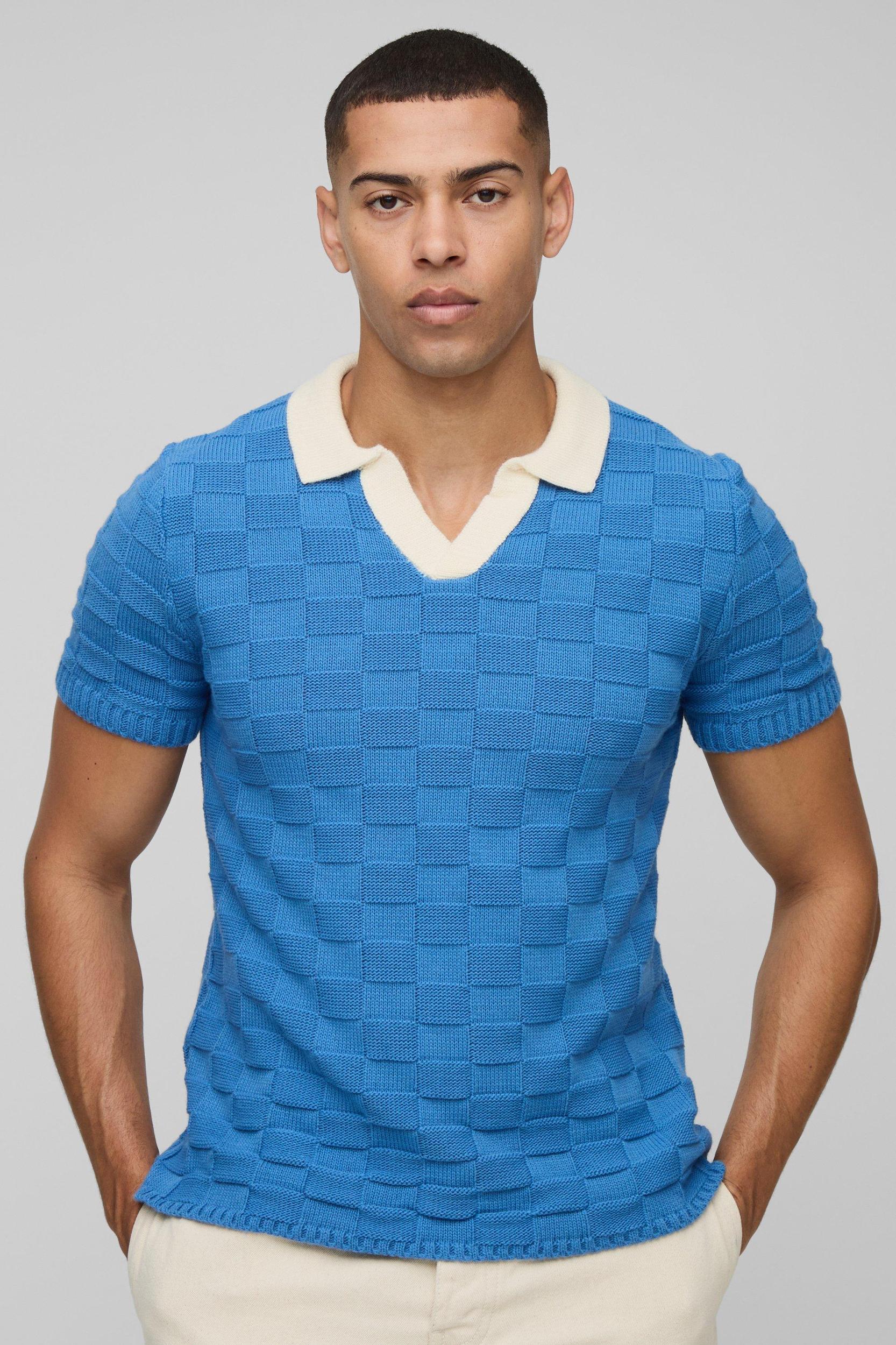 Regular Fit V Neck Plaid Knitted Polo | boohooMAN USA Product Image