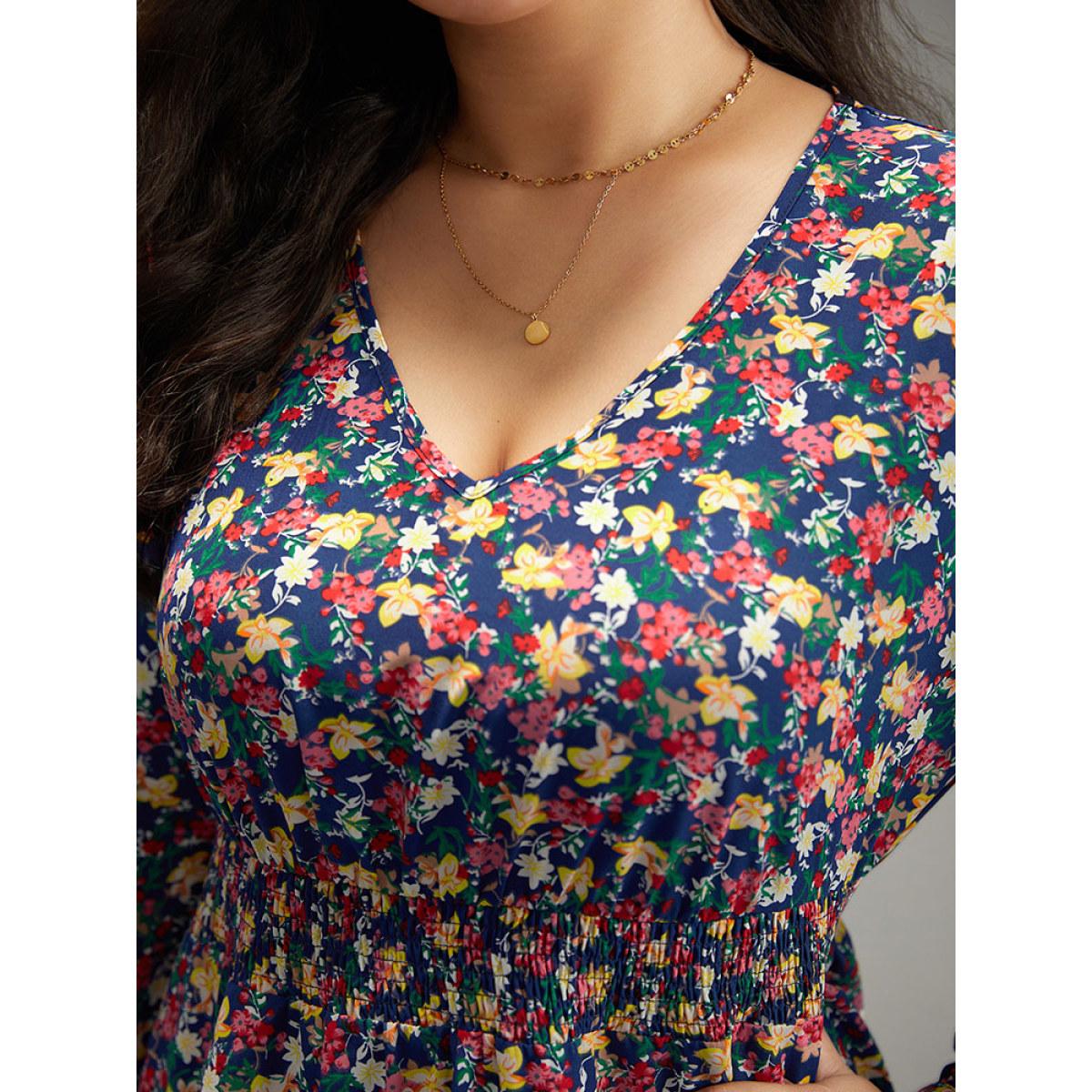 Plus Size Ditsy Floral Shirred Knee Dress DarkBlue Women Elegant Printed V-neck Long Sleeve Curvy Knee Dress BloomChic 18-20/2X Product Image