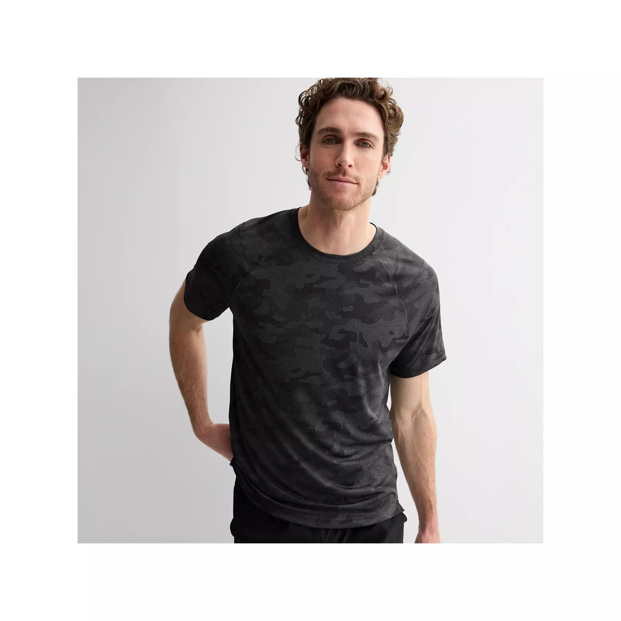 Men's Tek Gear® Performance Crewneck Tee,  Product Image