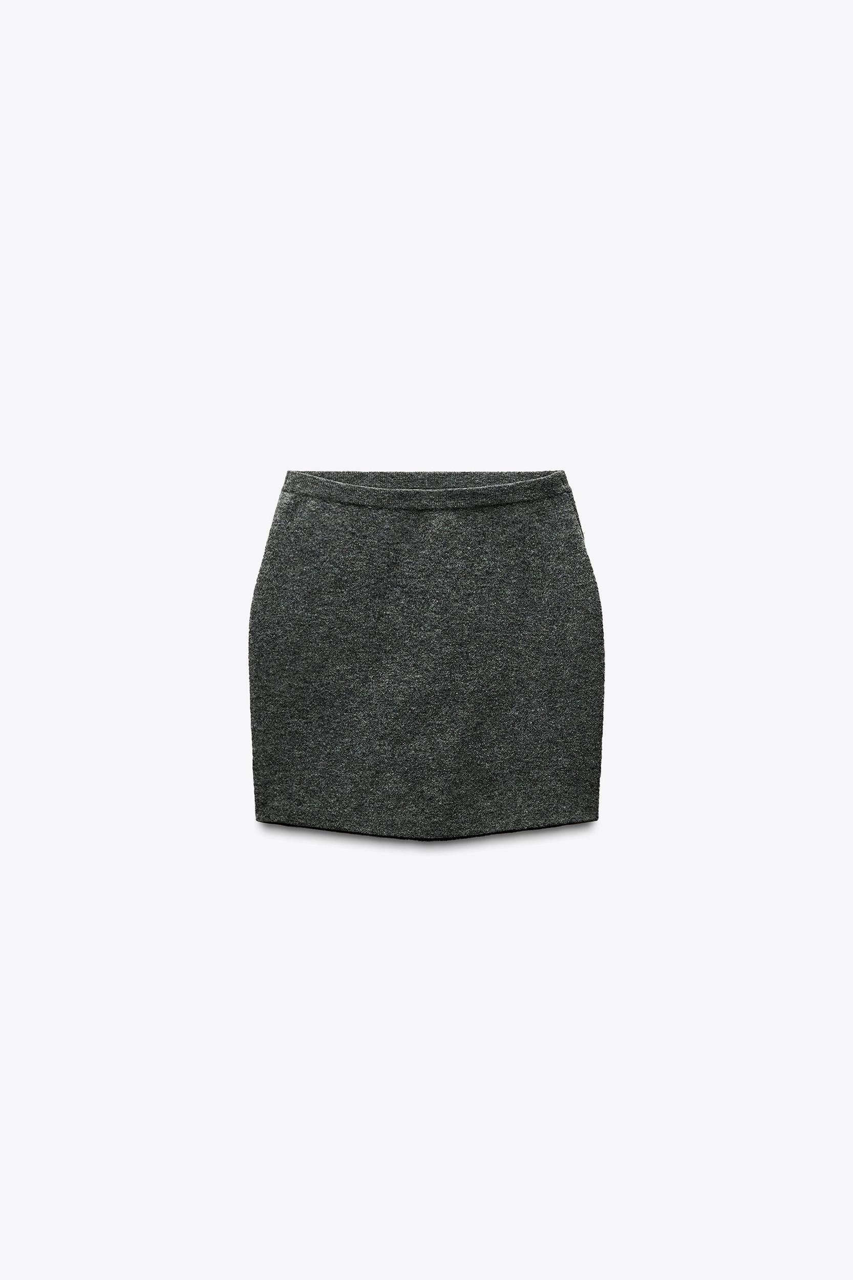 KNIT MINI SKIRT Product Image