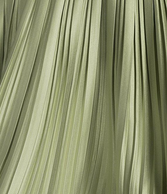 ASTR The Label Lupin Sweetheart Neck Sleeveless Plisse Tiered Maxi Dress Product Image