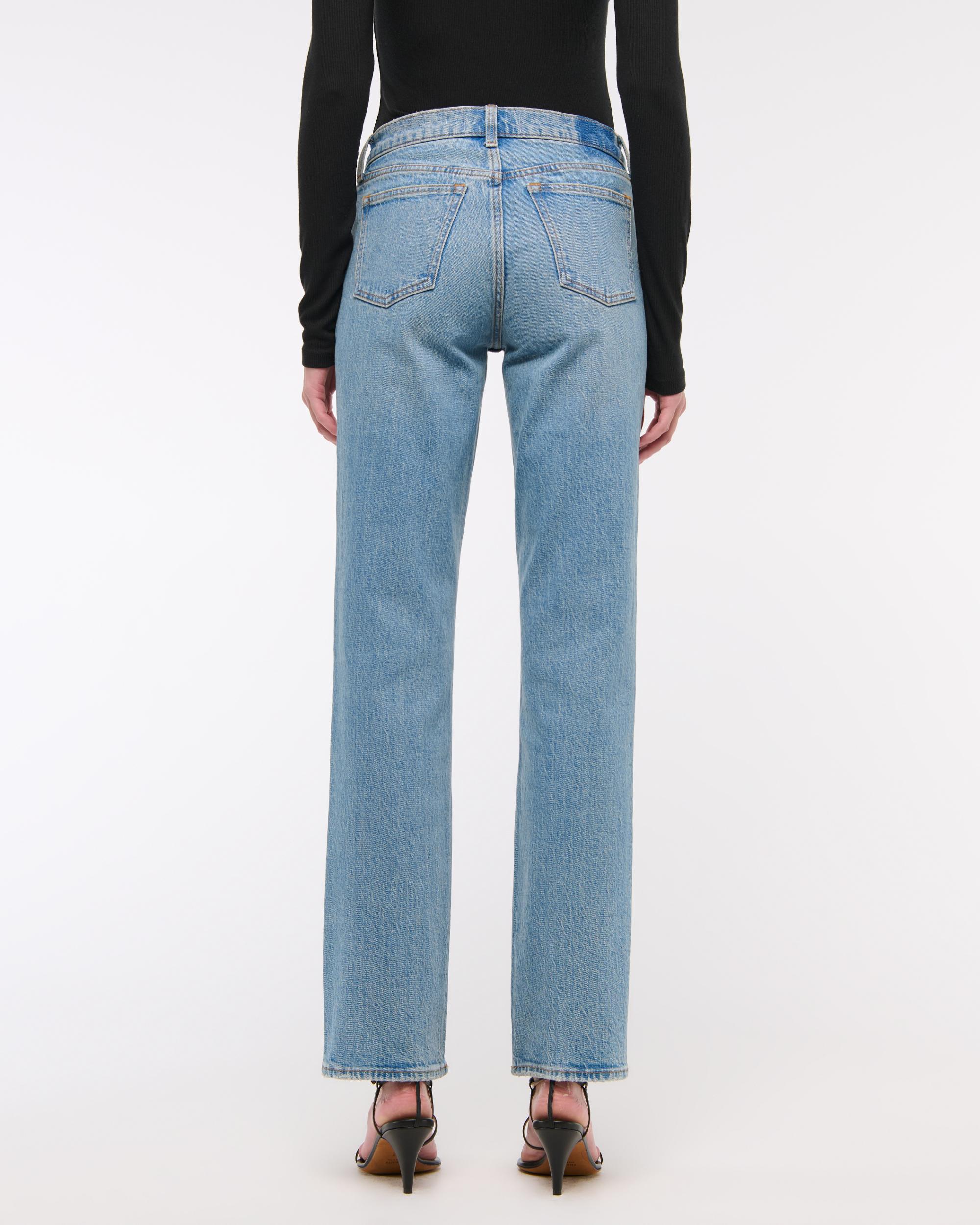 Mid Rise 90s Straight Jean Product Image