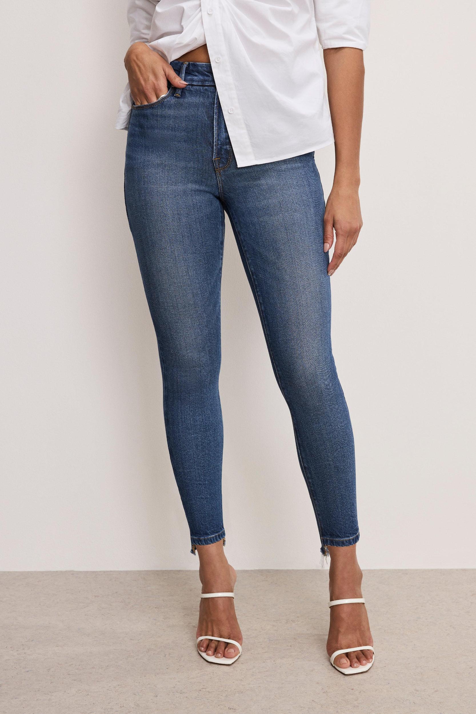 SOFT TECH GOOD WAIST SKINNY CROPPED JEANS | INDIGO839 Product Image