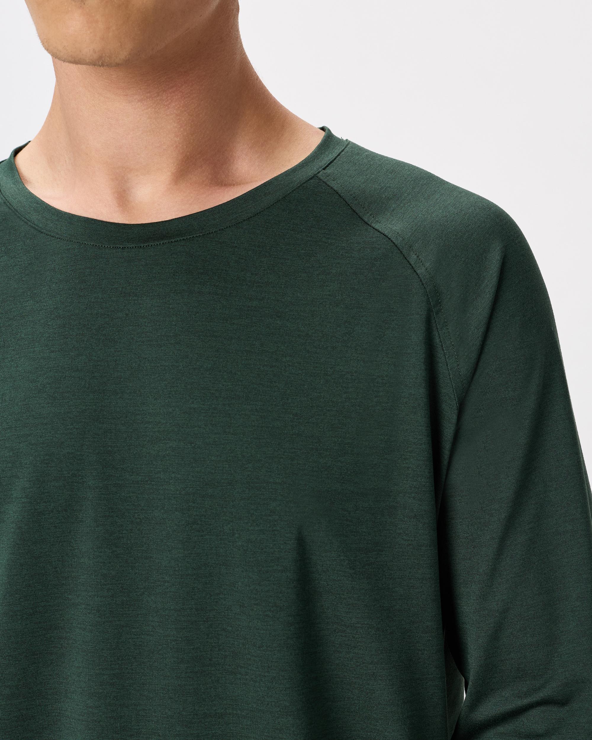 Quince | Men's Flowknit Breeze Performance Long Sleeve T-Shirt Size XS, 100% Polyester Product Image