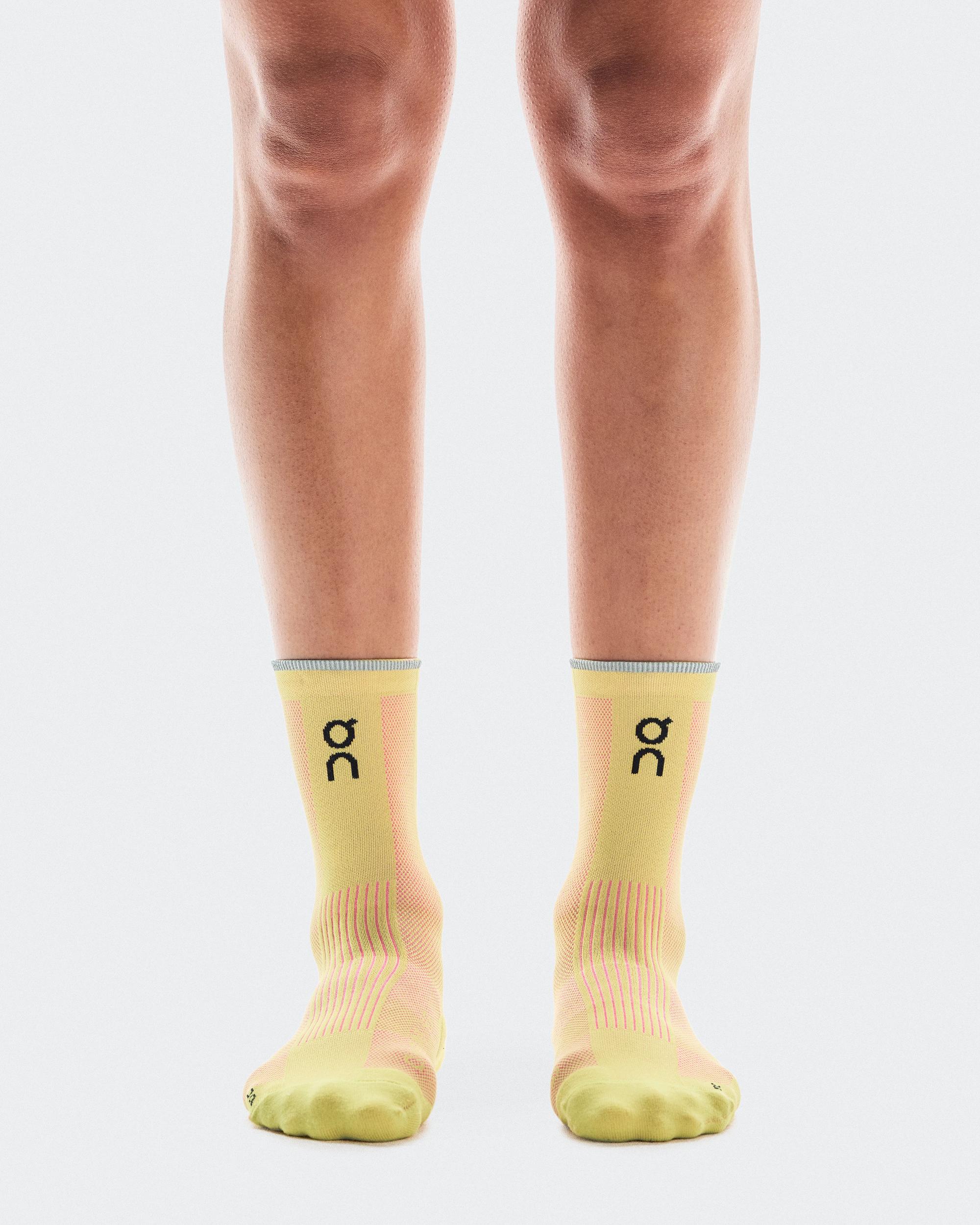 Elite Run Sock High: Cushioned, Ventilated Running Socks Product Image