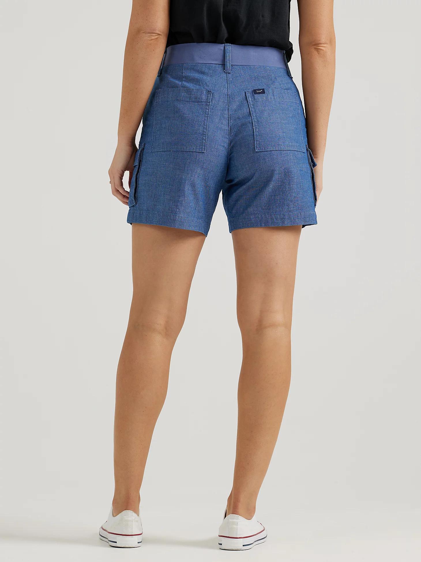 Women's Ultra Lux Comfort with Flex-to-Go Relaxed Fit Cargo Short | Women's Shorts | Lee® Product Image
