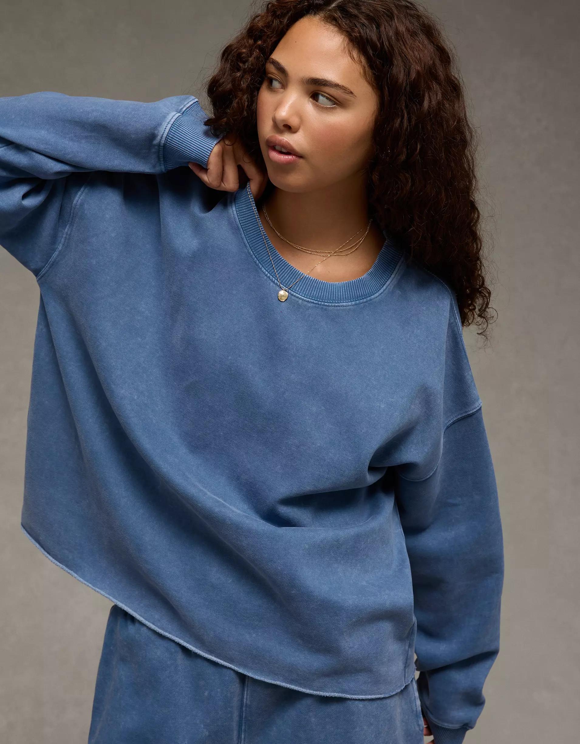 AE Everyday Luxe Cropped Cut-Off Sweatshirt Product Image