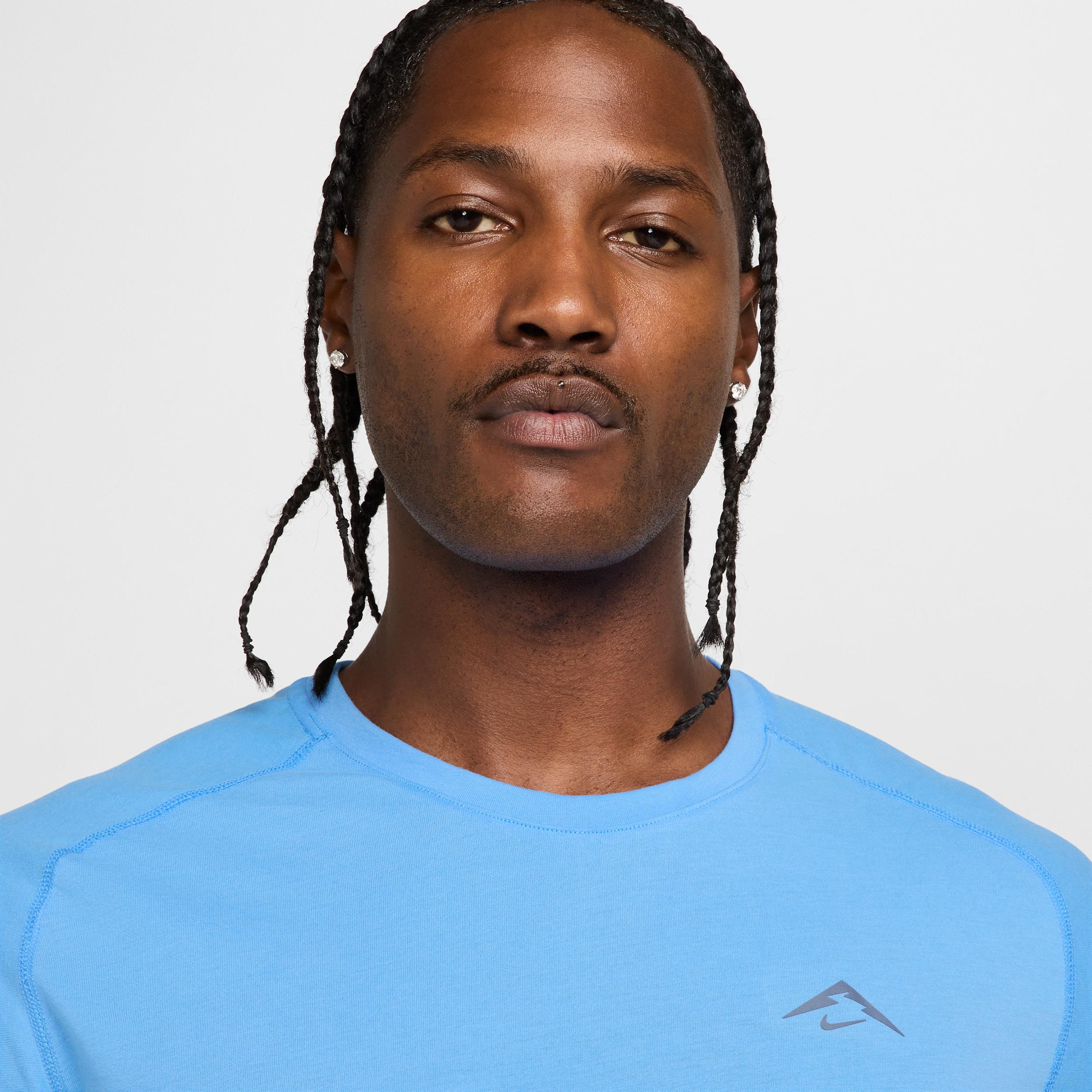 Nike Solar Chase Men's Dri-FIT ADV Short-Sleeve Running Top Product Image