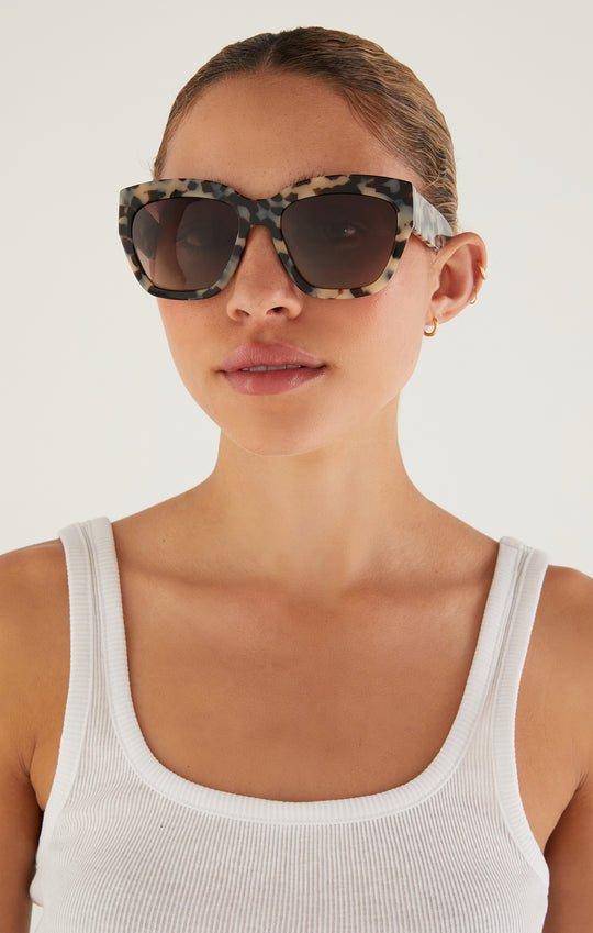 ICONIC SUNGLASSES Product Image